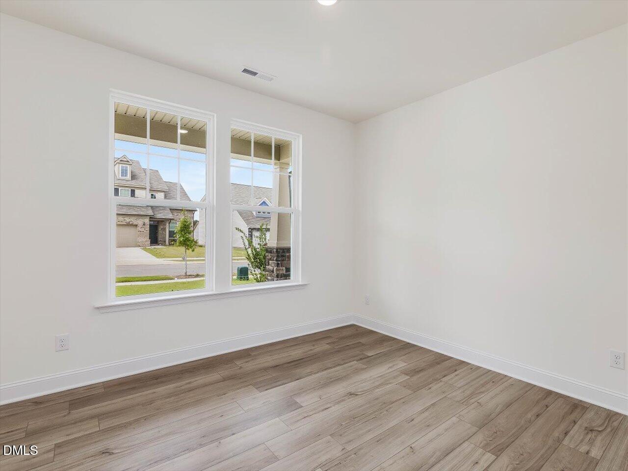 504 Hipwood Drive Property Photo 24