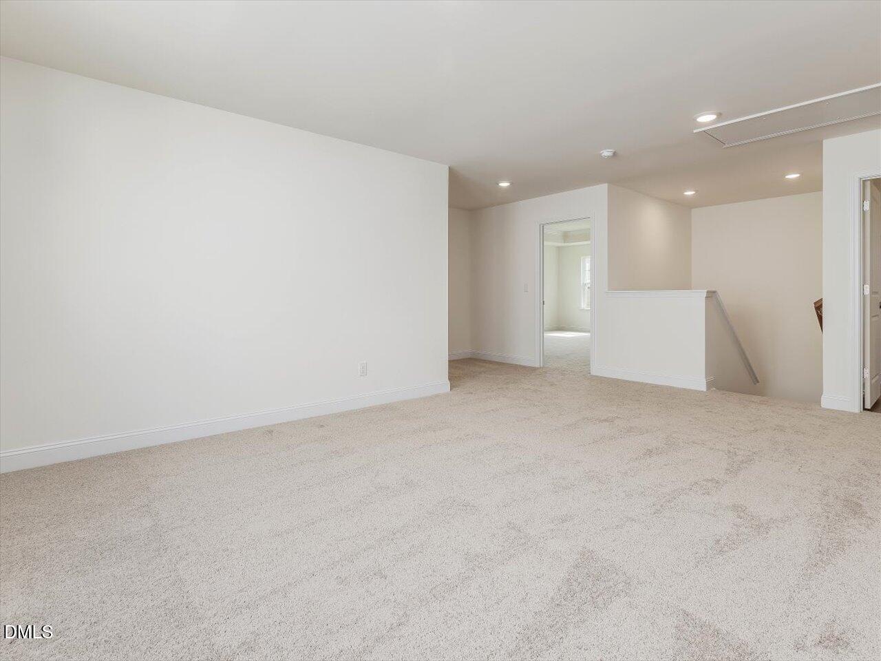 504 Hipwood Drive Property Photo 29