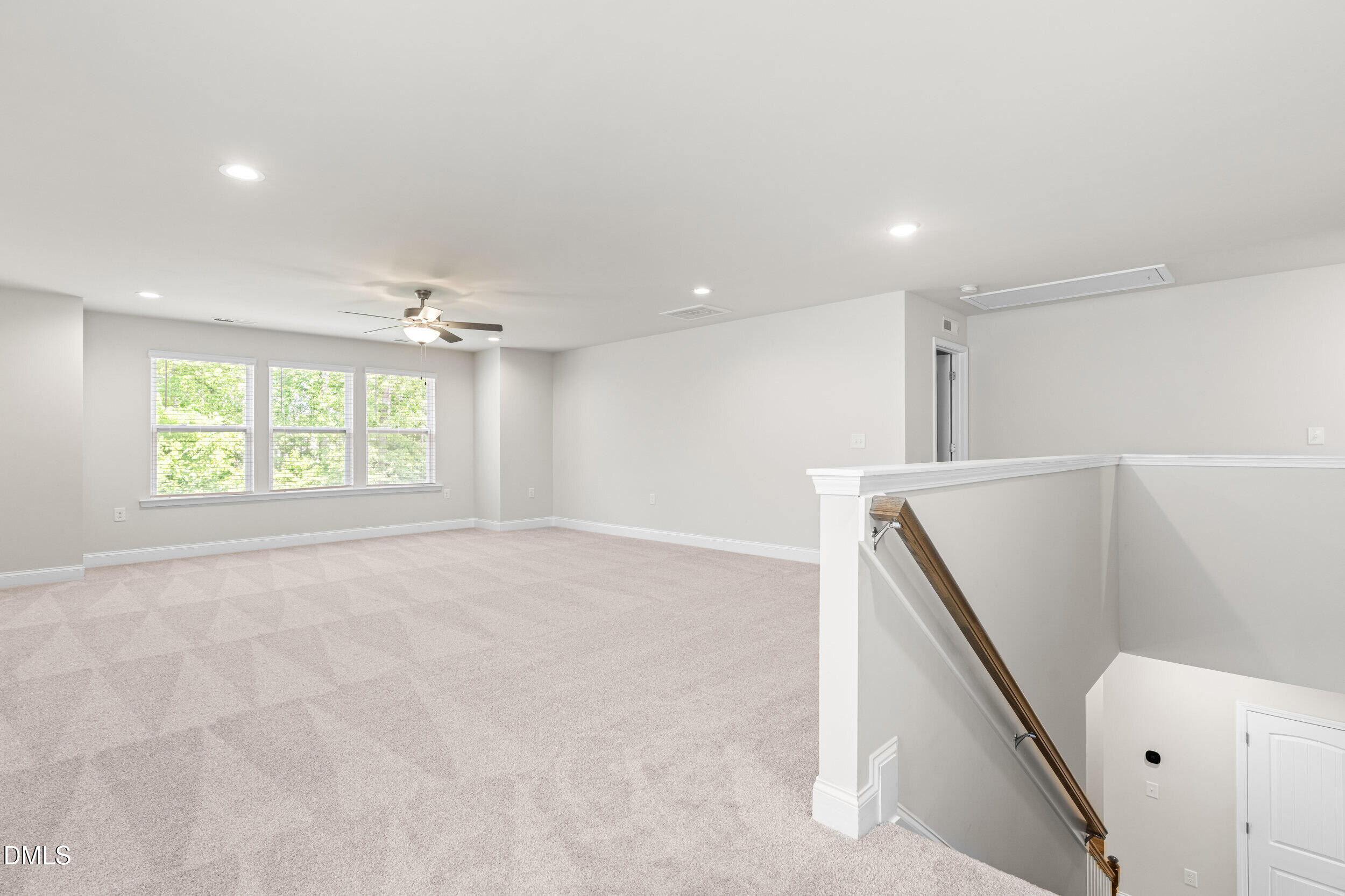 350 Mallard Loop Drive Property Photo 8