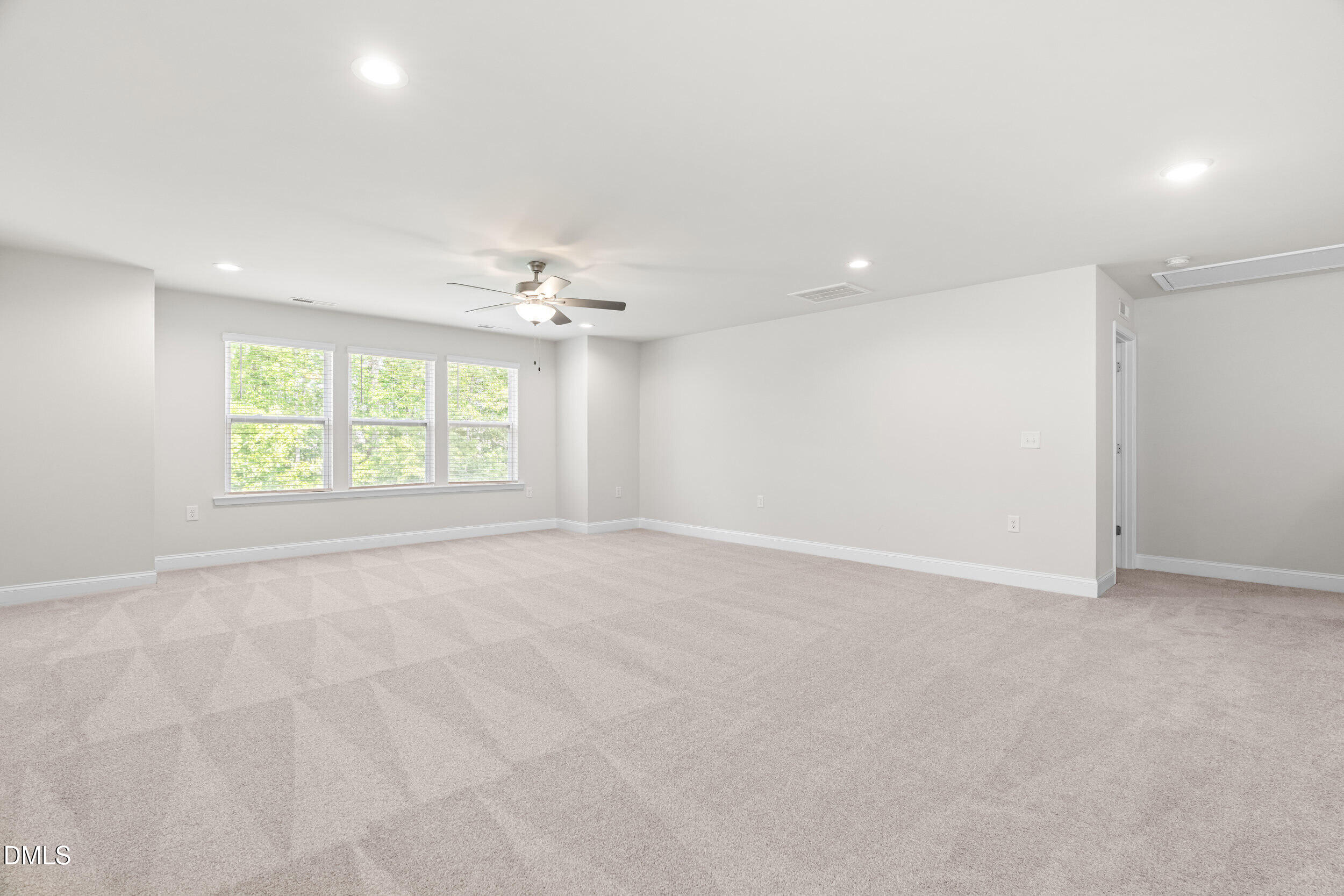 350 Mallard Loop Drive Property Photo 33