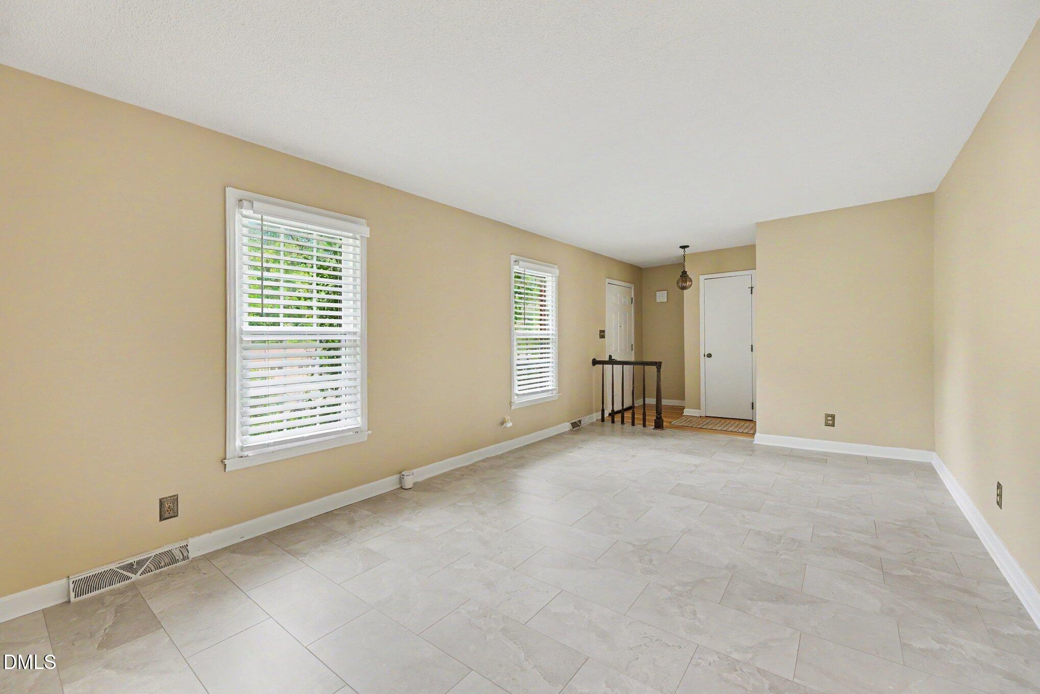 5000 Cedarwood Drive Property Photo 11