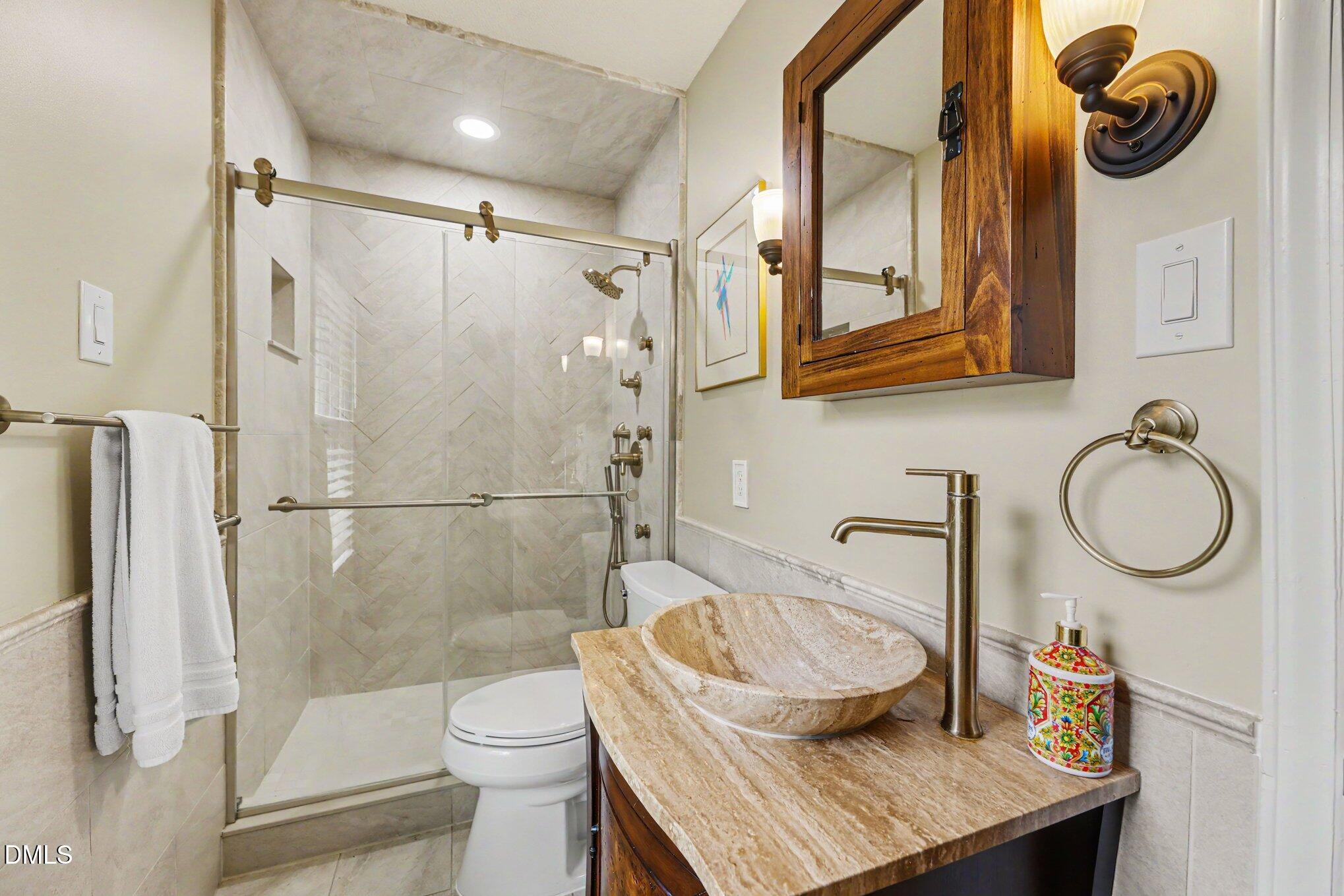 5000 Cedarwood Drive Property Photo 16