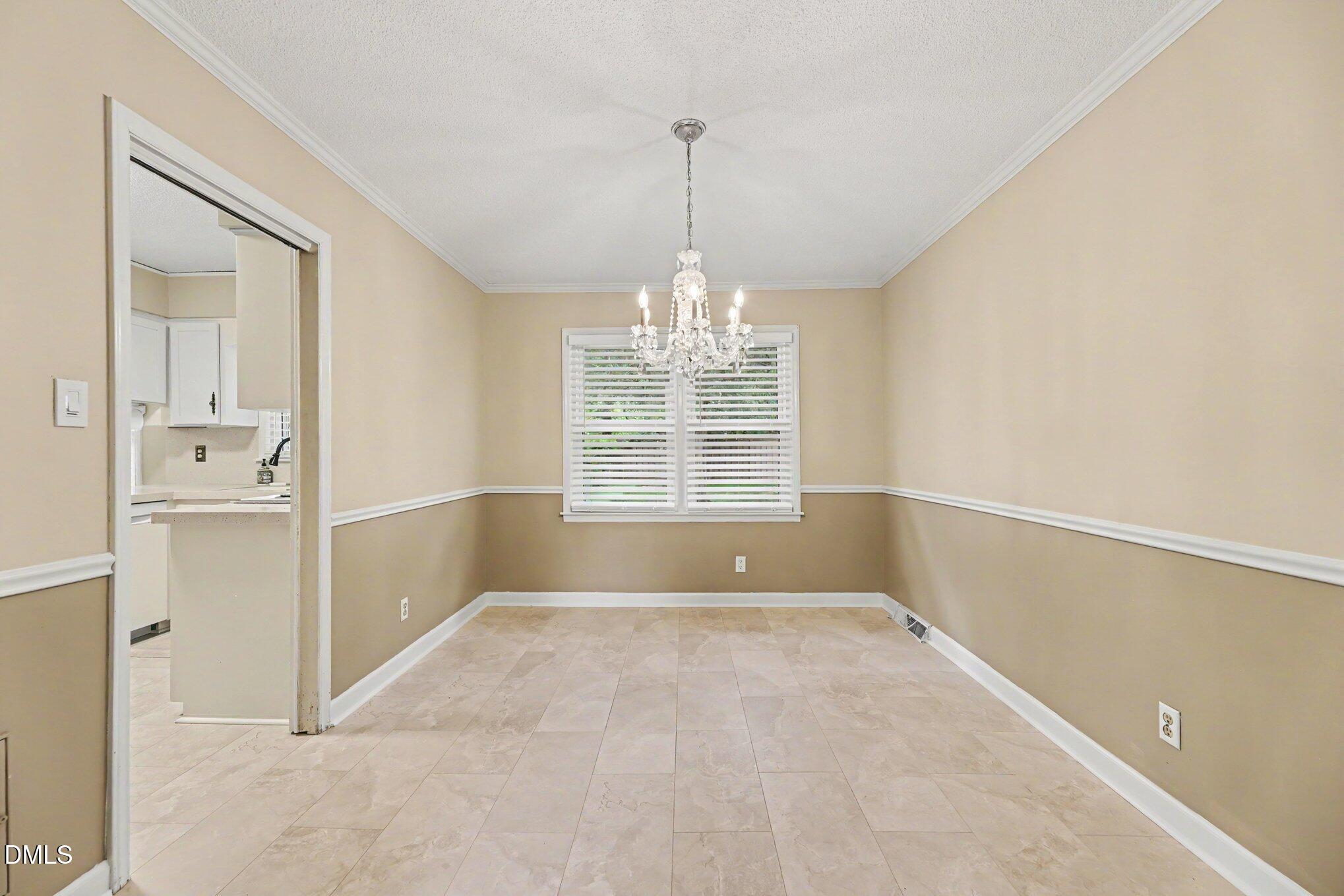 5000 Cedarwood Drive Property Photo 18
