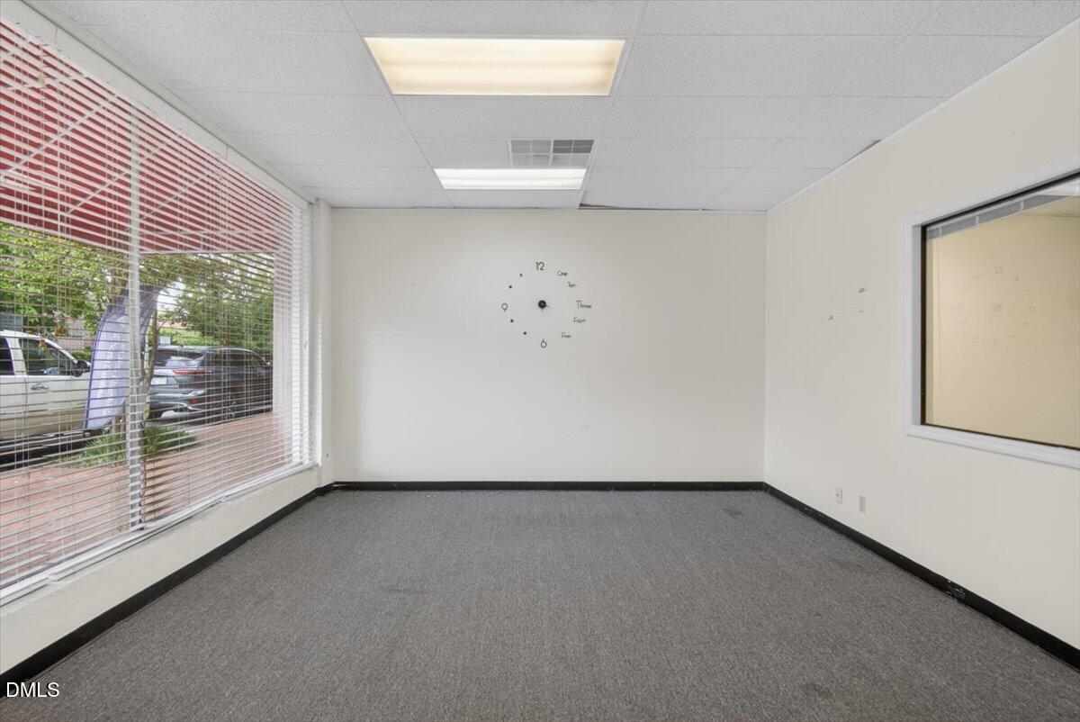 126 N Main Street Property Photo 4