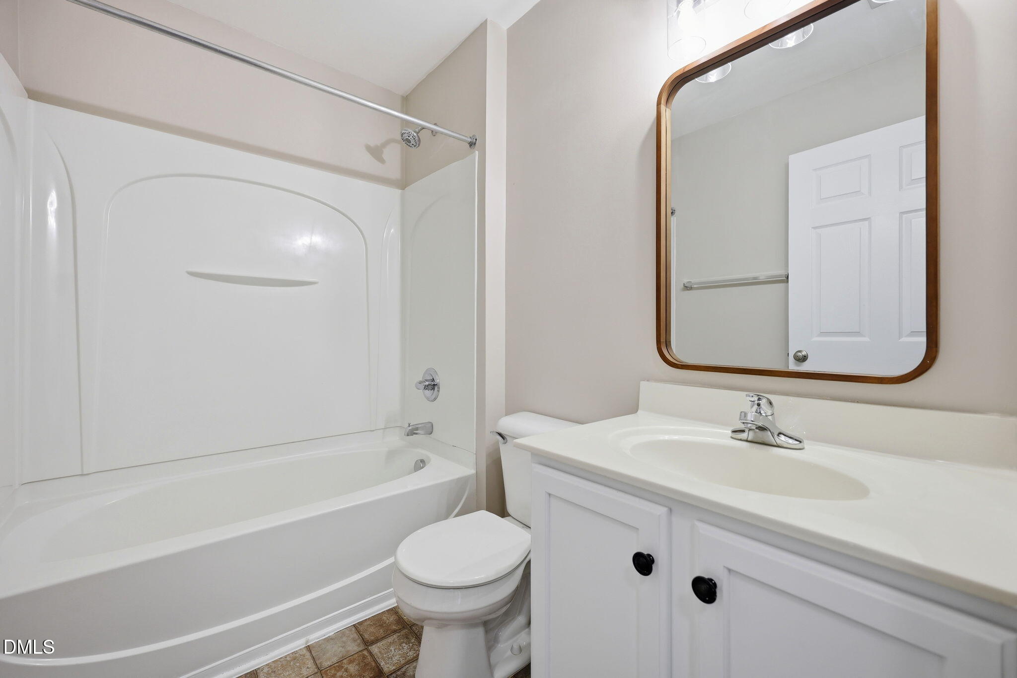 11711 Coppergate Drive 111 Property Photo 14