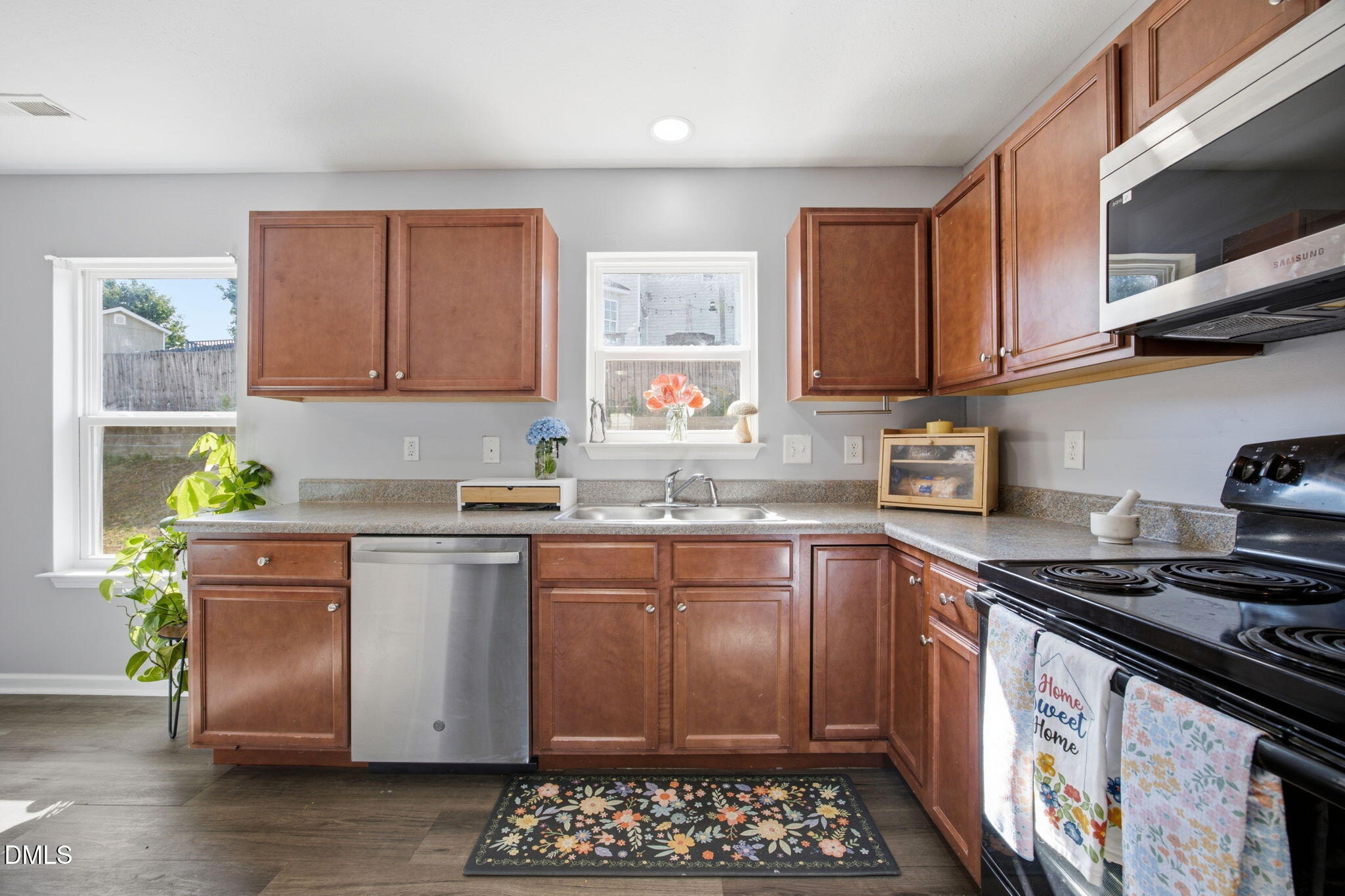 1257 Sweetgrass Street Property Photo 11