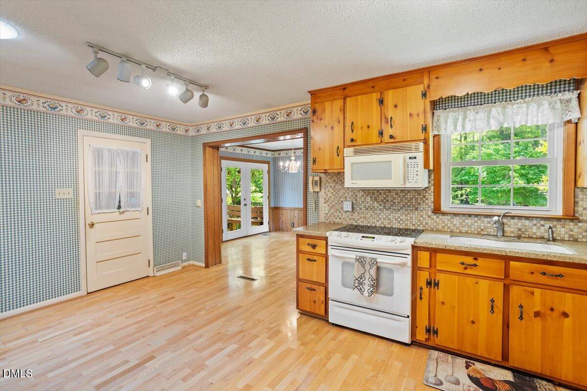 1314 Carpenter Fletcher Road Property Photo 6