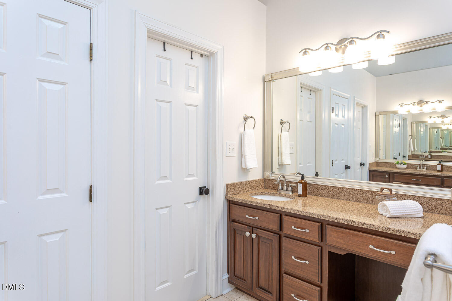 8509 Towneley Place Property Photo 27