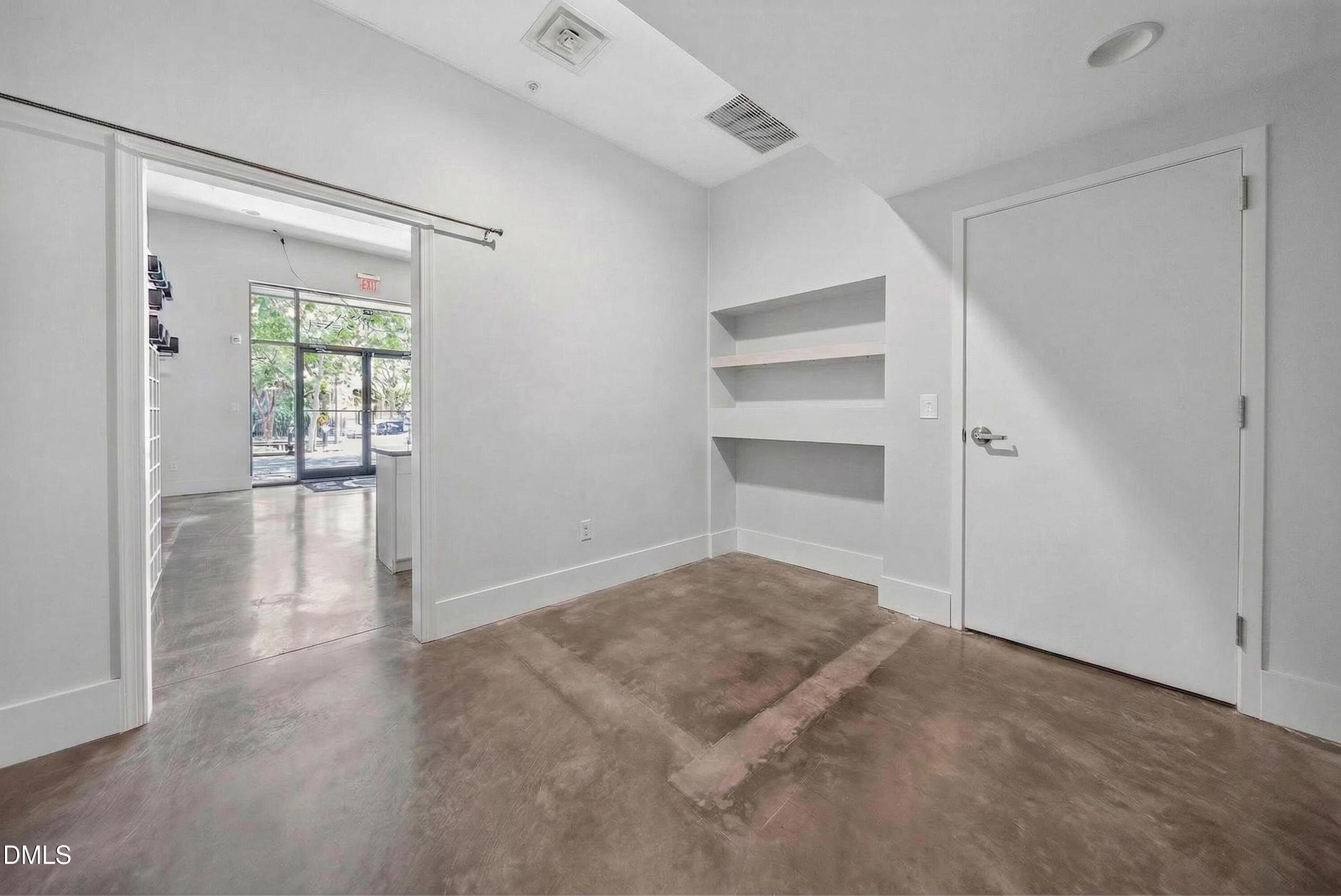 444 S Blount Street 110 Property Photo 8