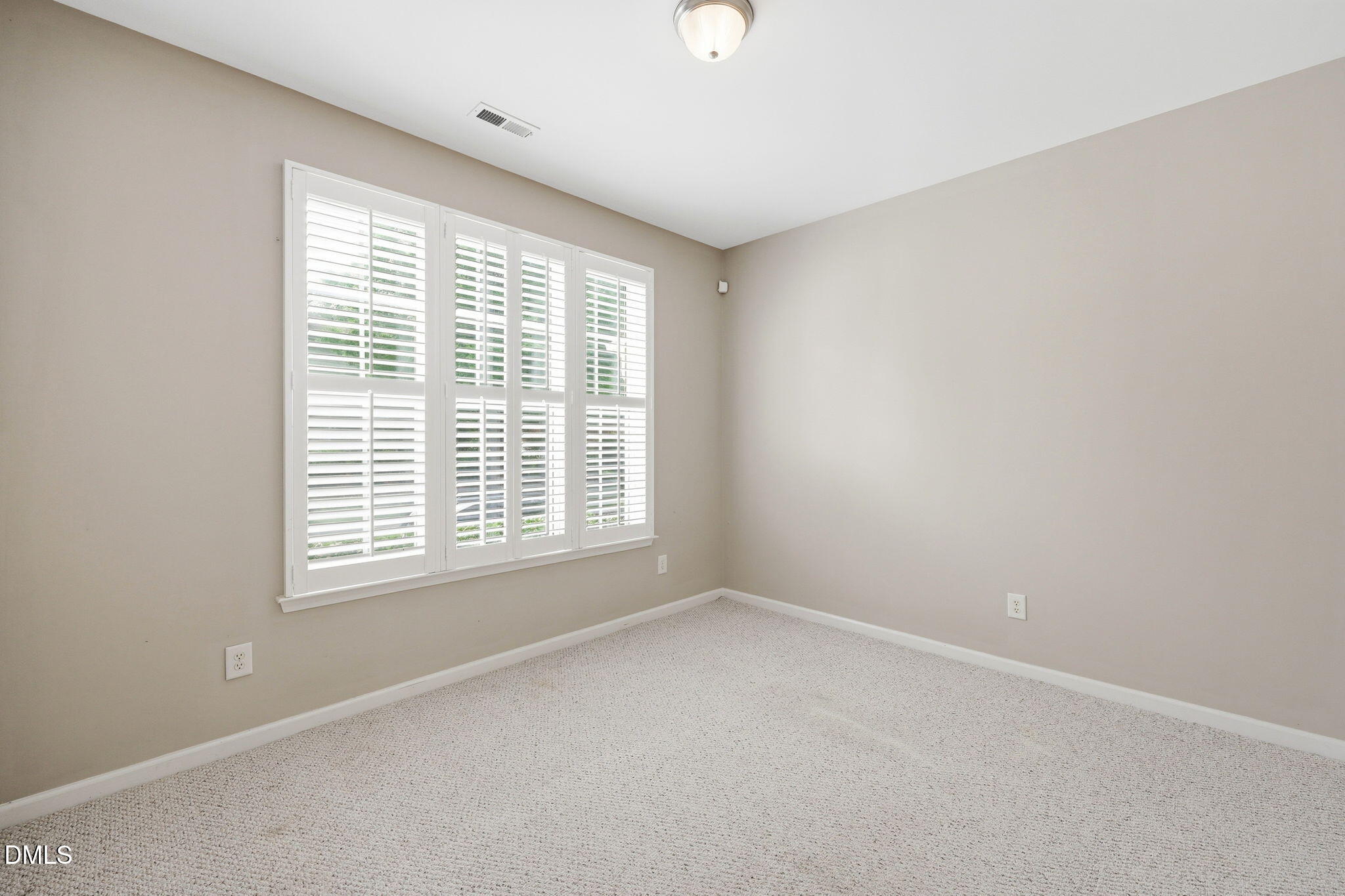 4304 Brynwood Avenue Property Photo 9