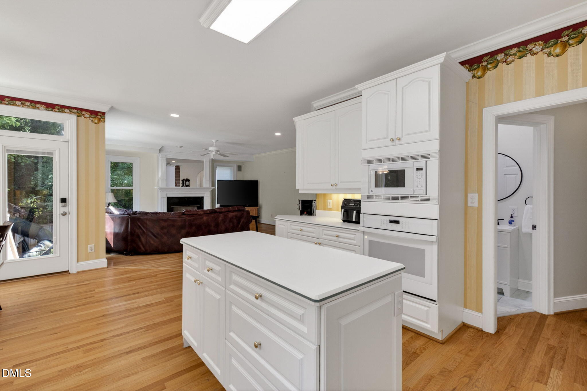 6004 Belgreen Court Property Photo 13
