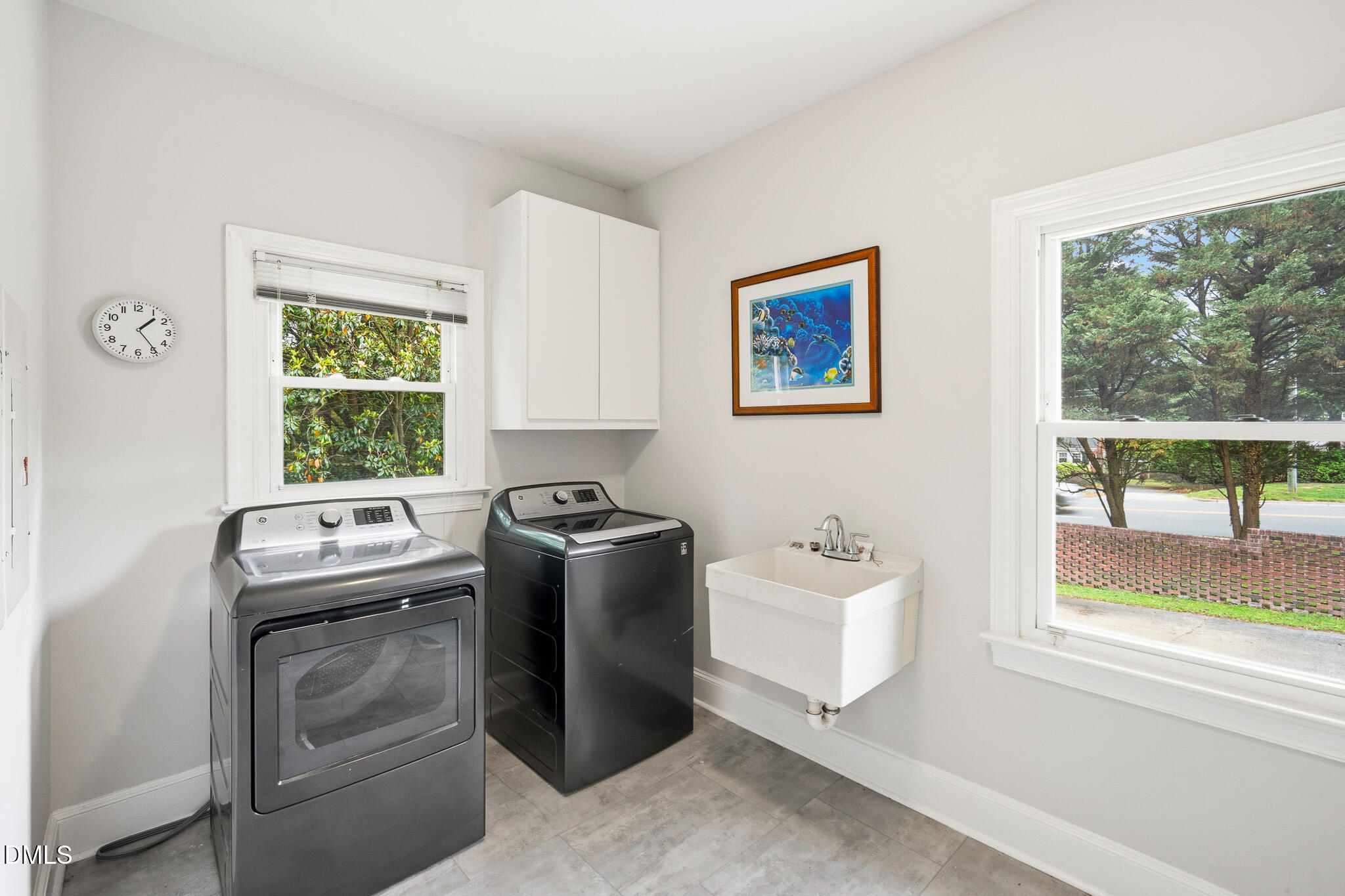 3735 Stoneybrook Drive Property Photo 19