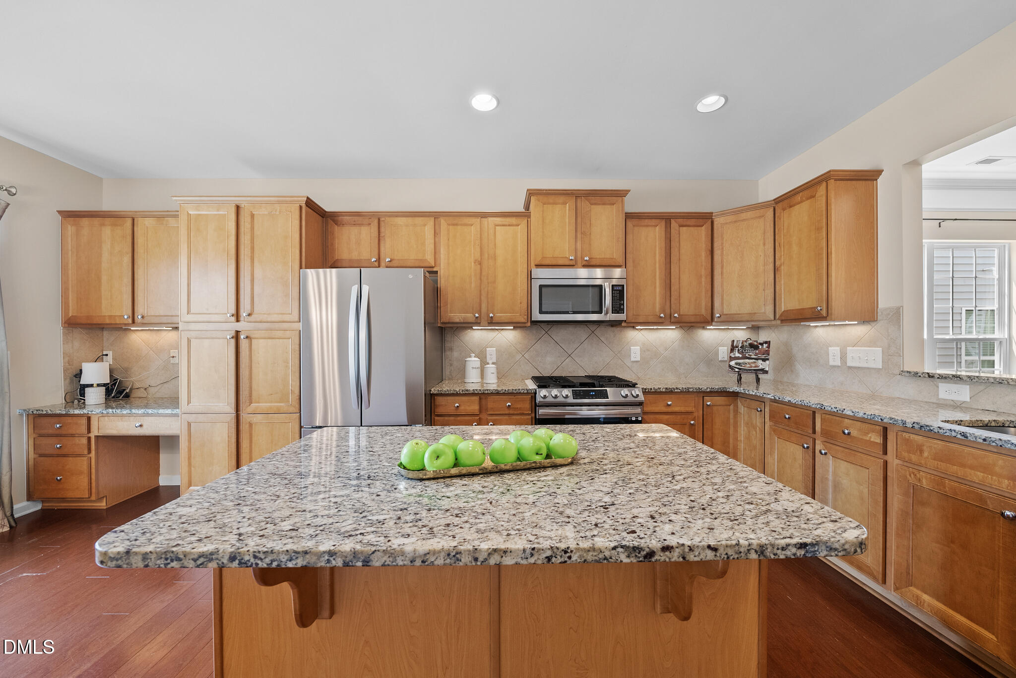 604 Bloomsbury Place Property Photo 4