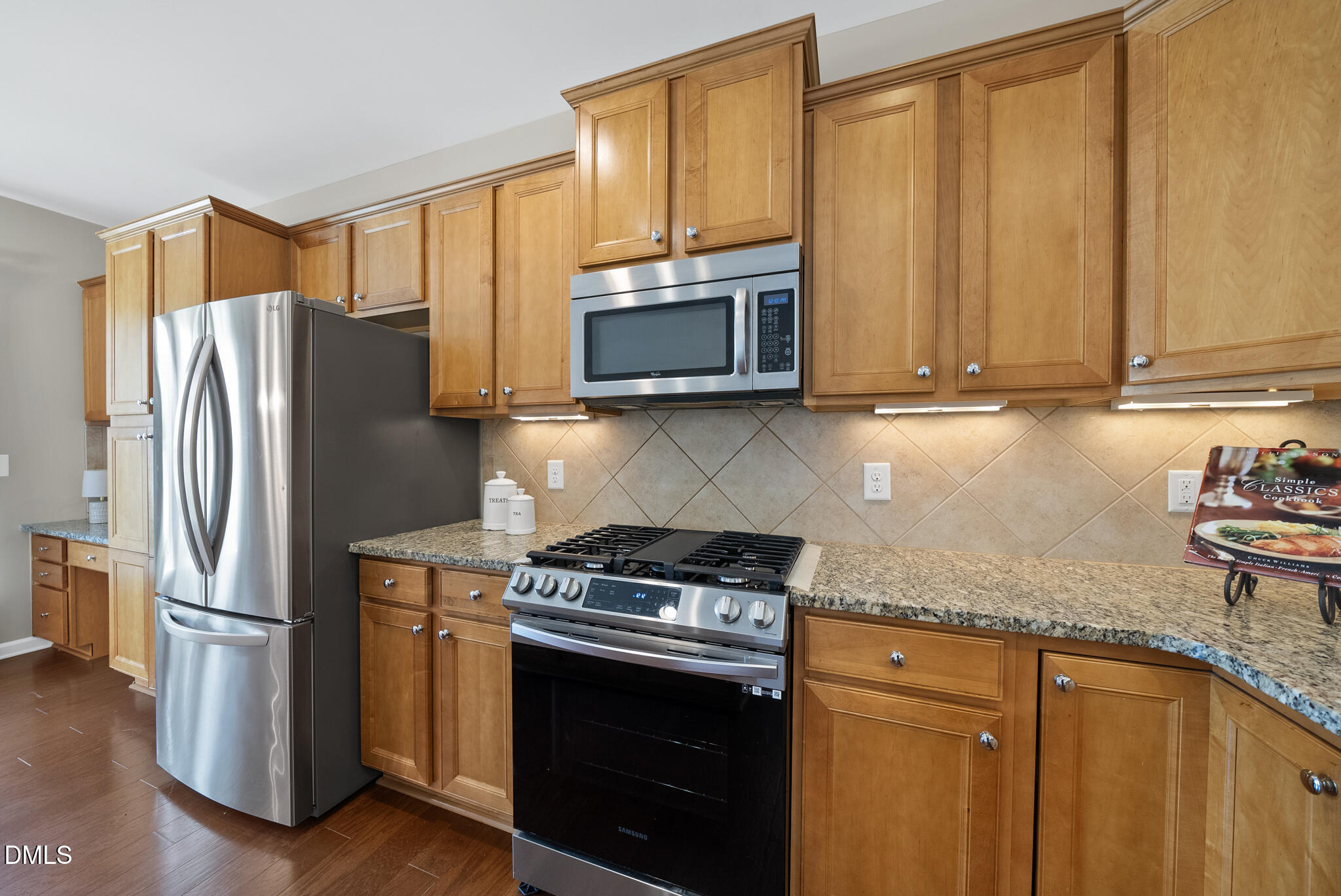 604 Bloomsbury Place Property Photo 6