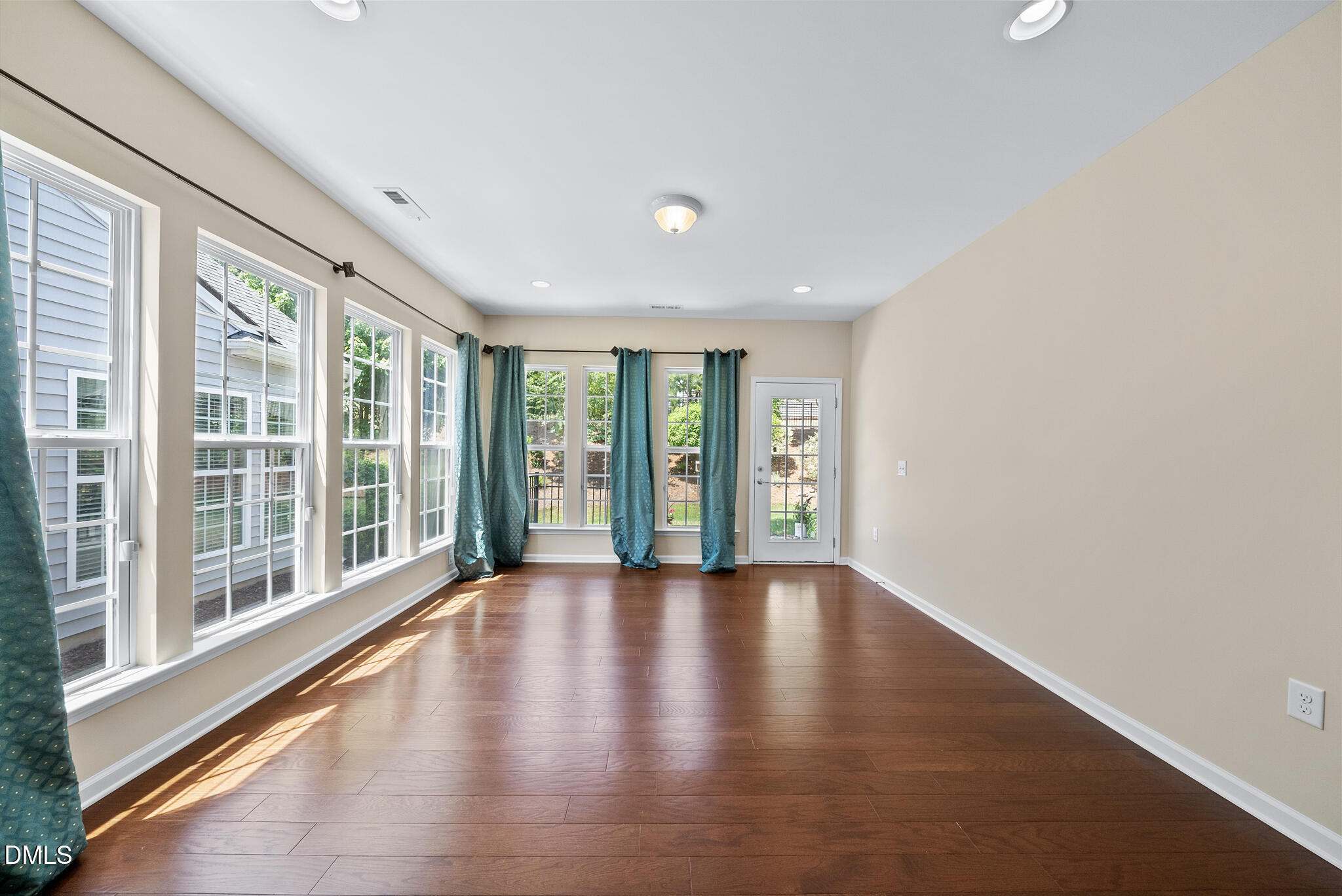 604 Bloomsbury Place Property Photo 15