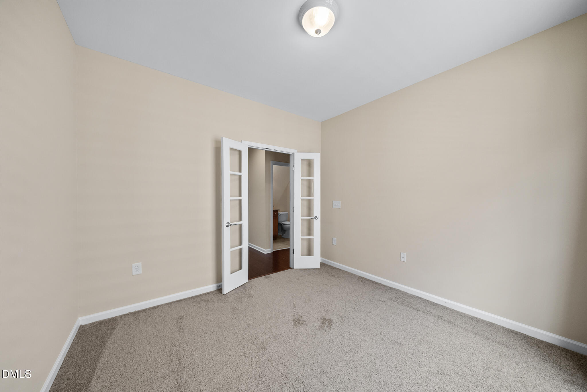 604 Bloomsbury Place Property Photo 20