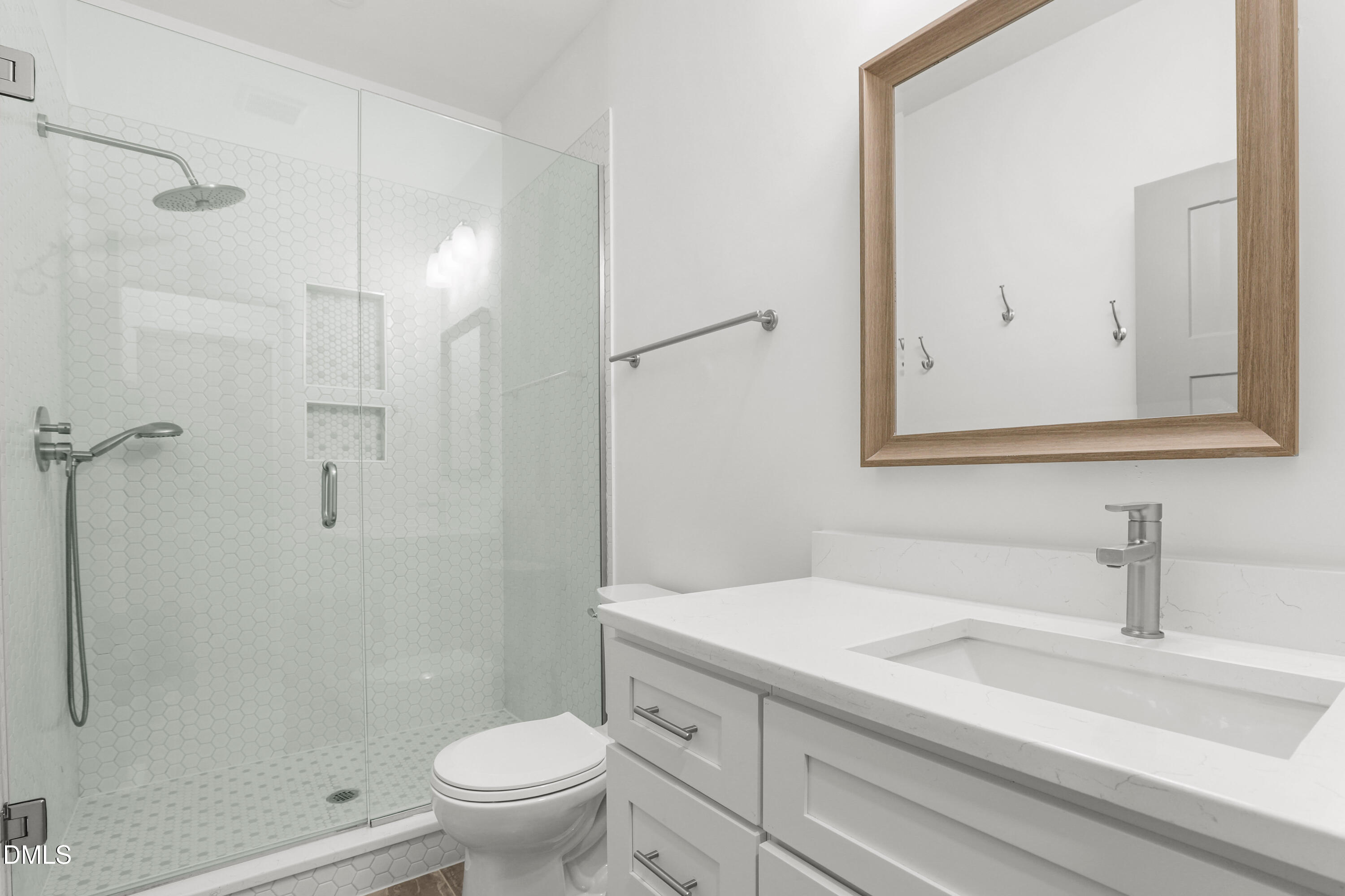 1217 Rosedale Avenue B Property Photo 10