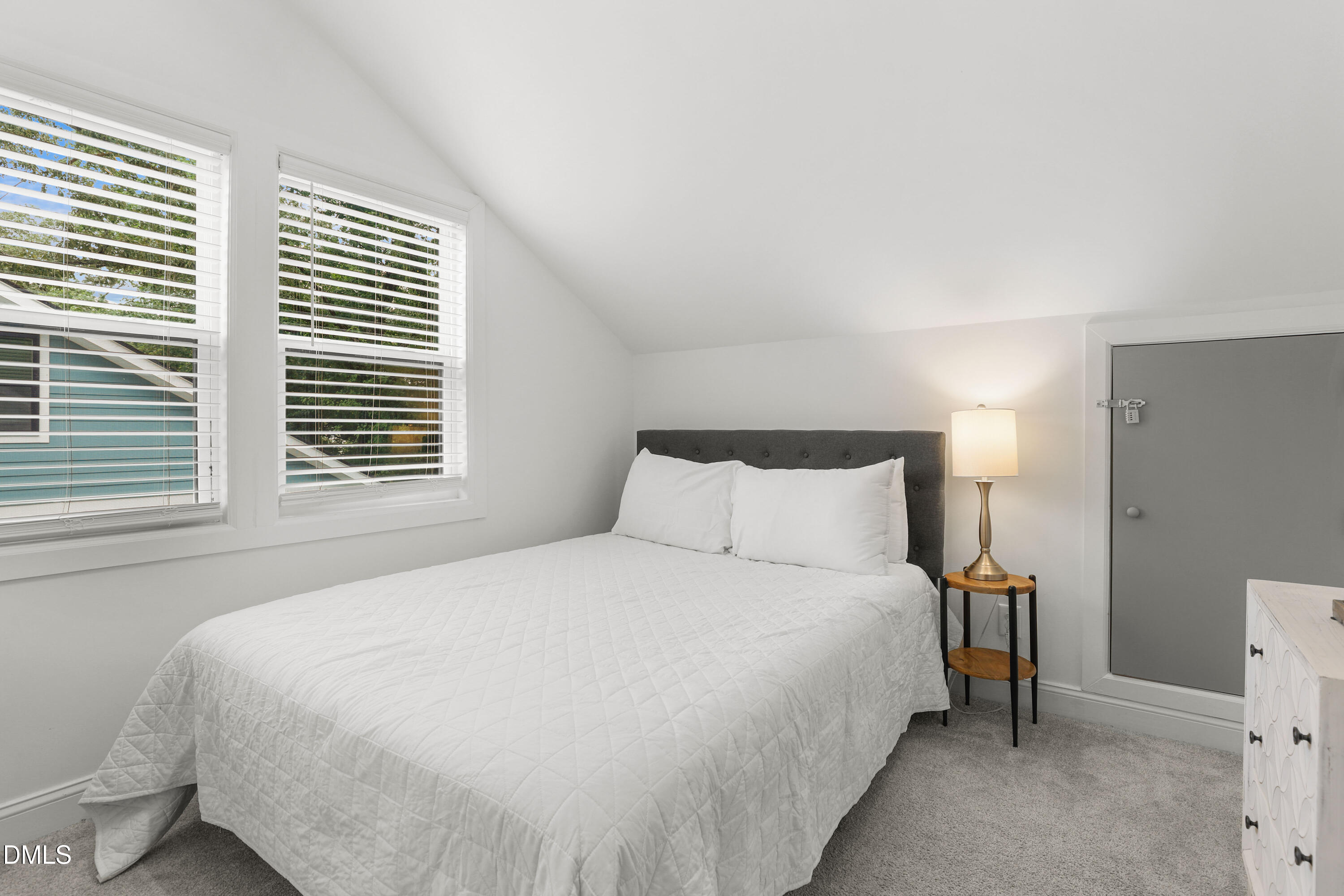 1217 Rosedale Avenue B Property Photo 16