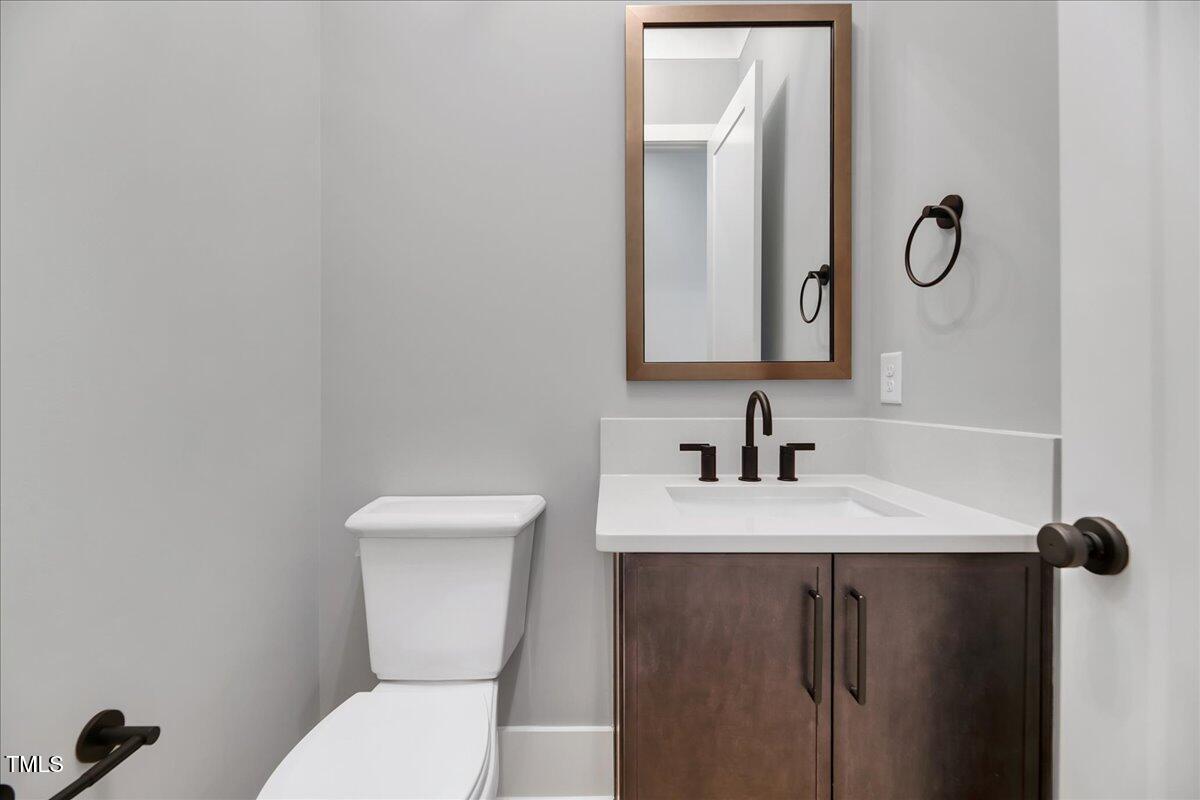 811 Maple Berry Lane 106 Property Photo 8