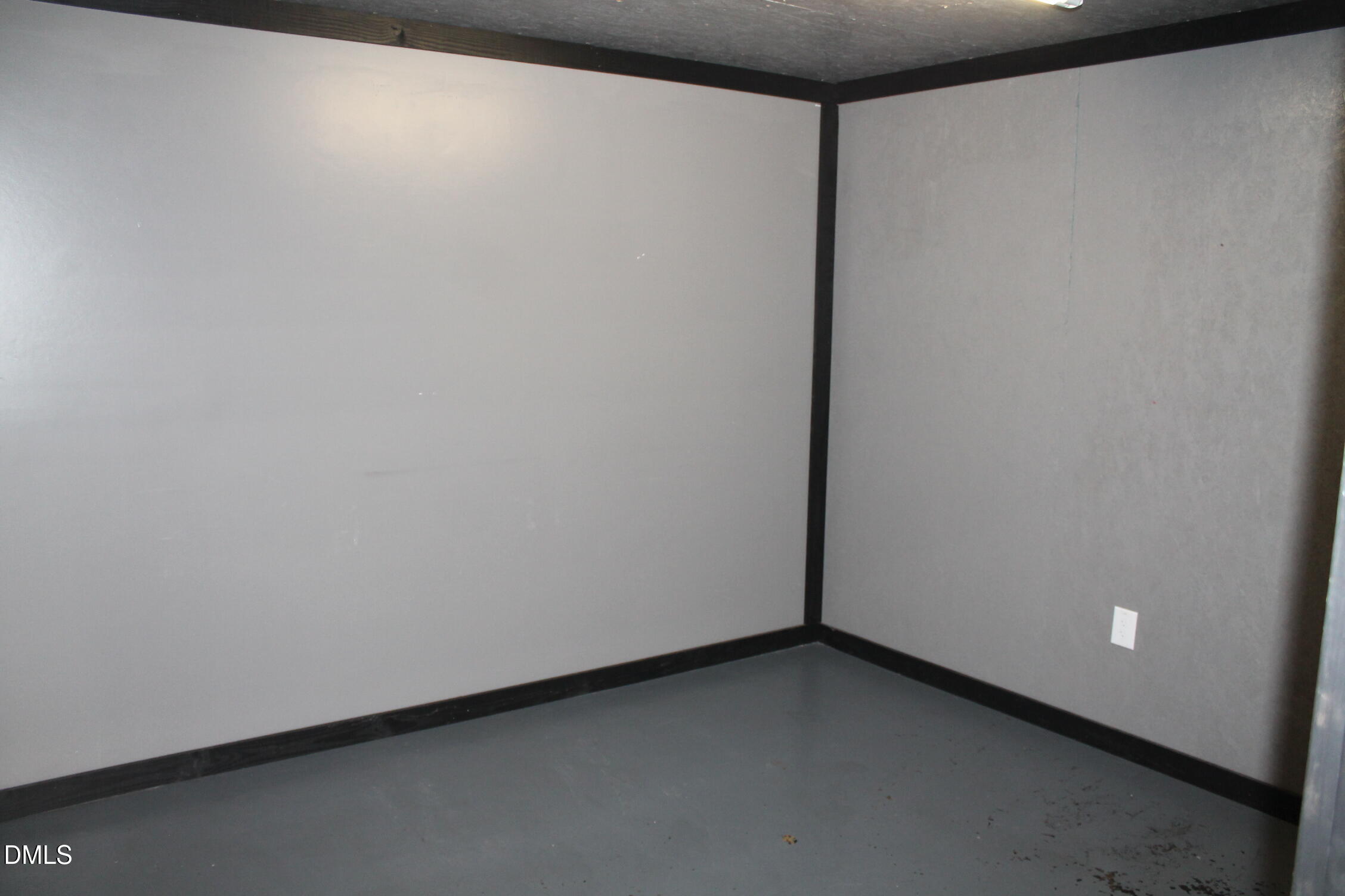 505 S Brightleaf Boulevard A Property Photo 10
