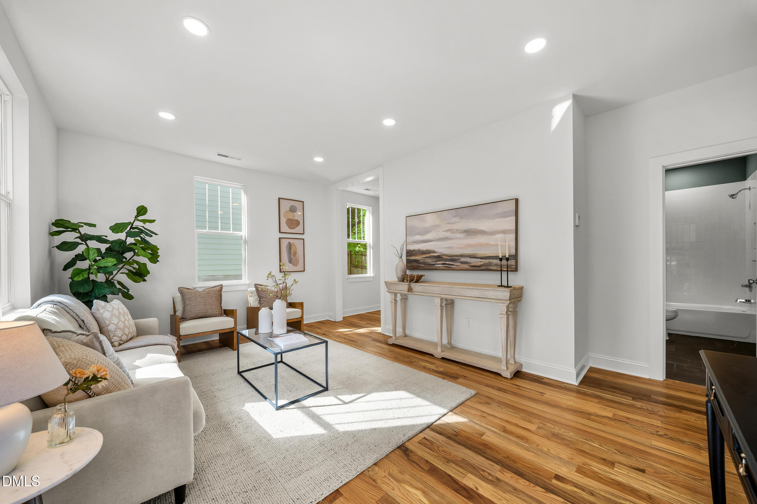 2626 Harvard Avenue C Property Photo 7