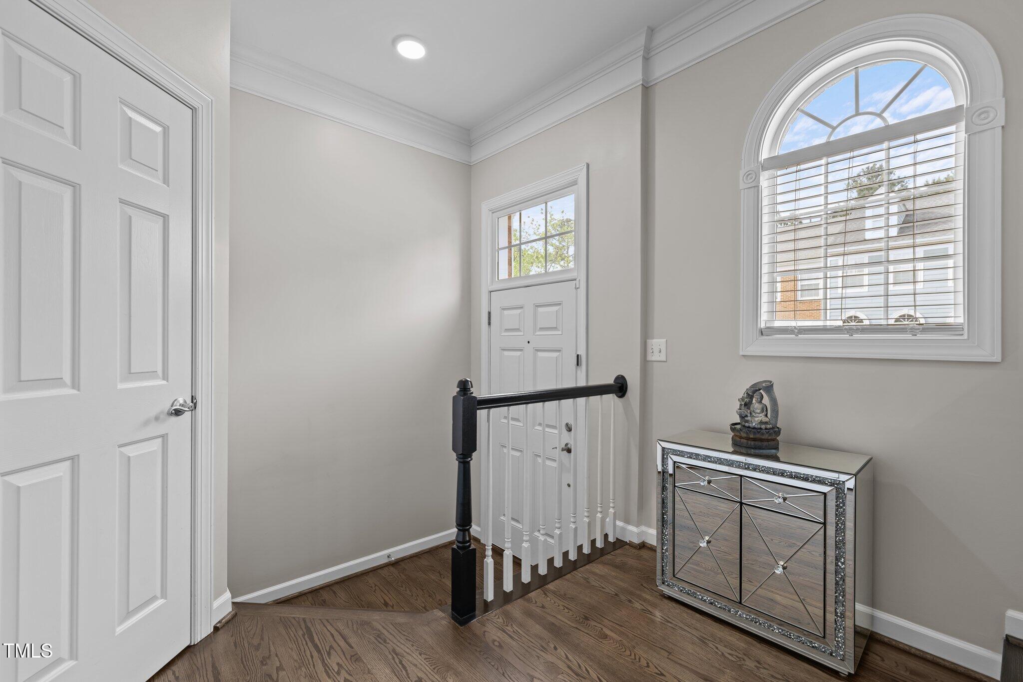 703 Kirkeenan Circle Property Photo 3