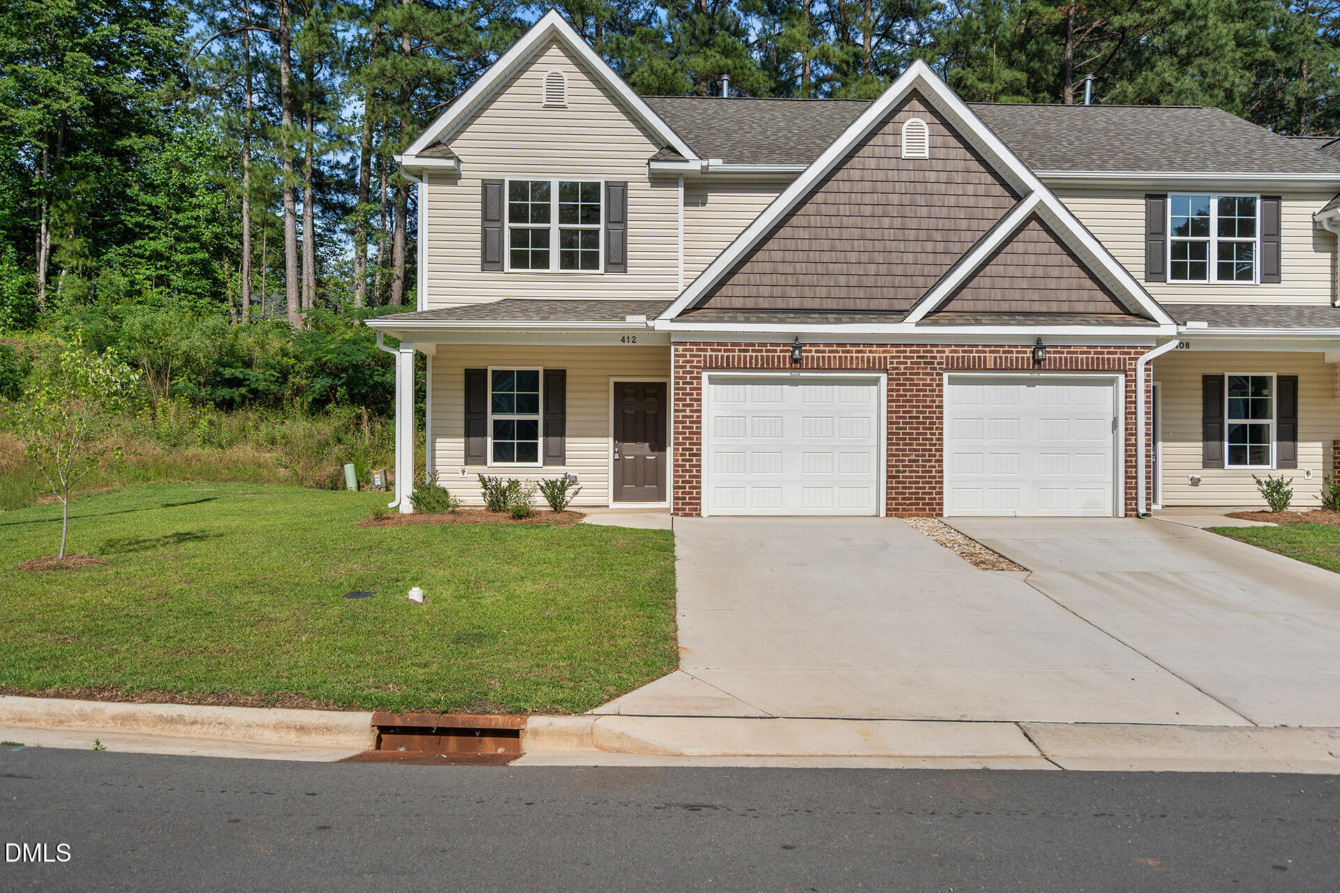 412 Meridian Crossing Property Photo 1