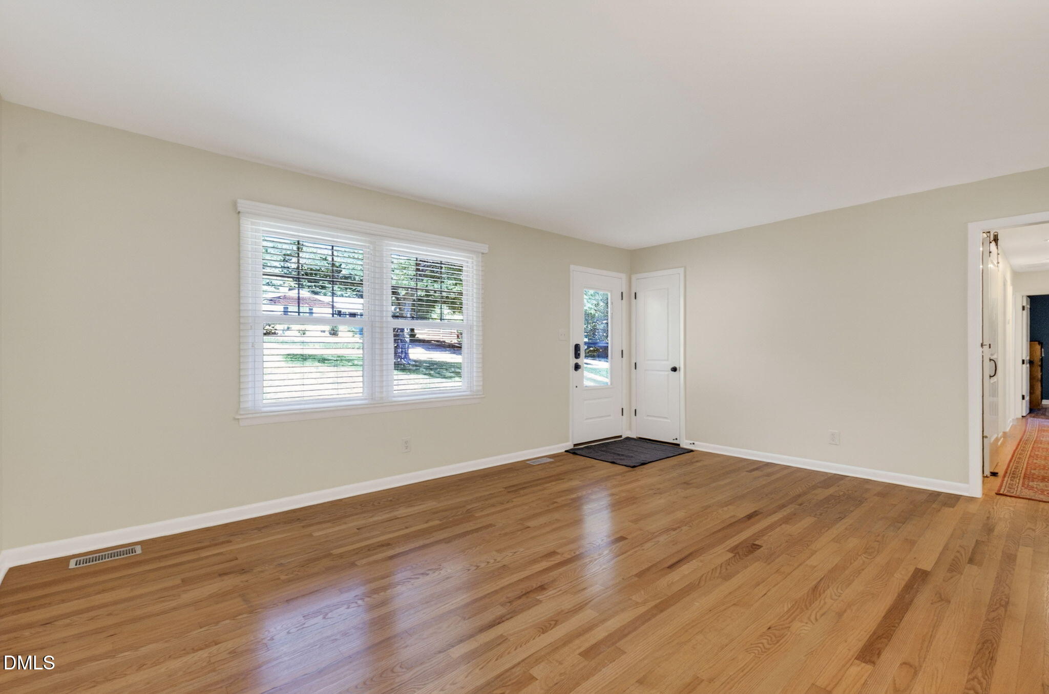 1224 Pineview Drive Property Photo 4