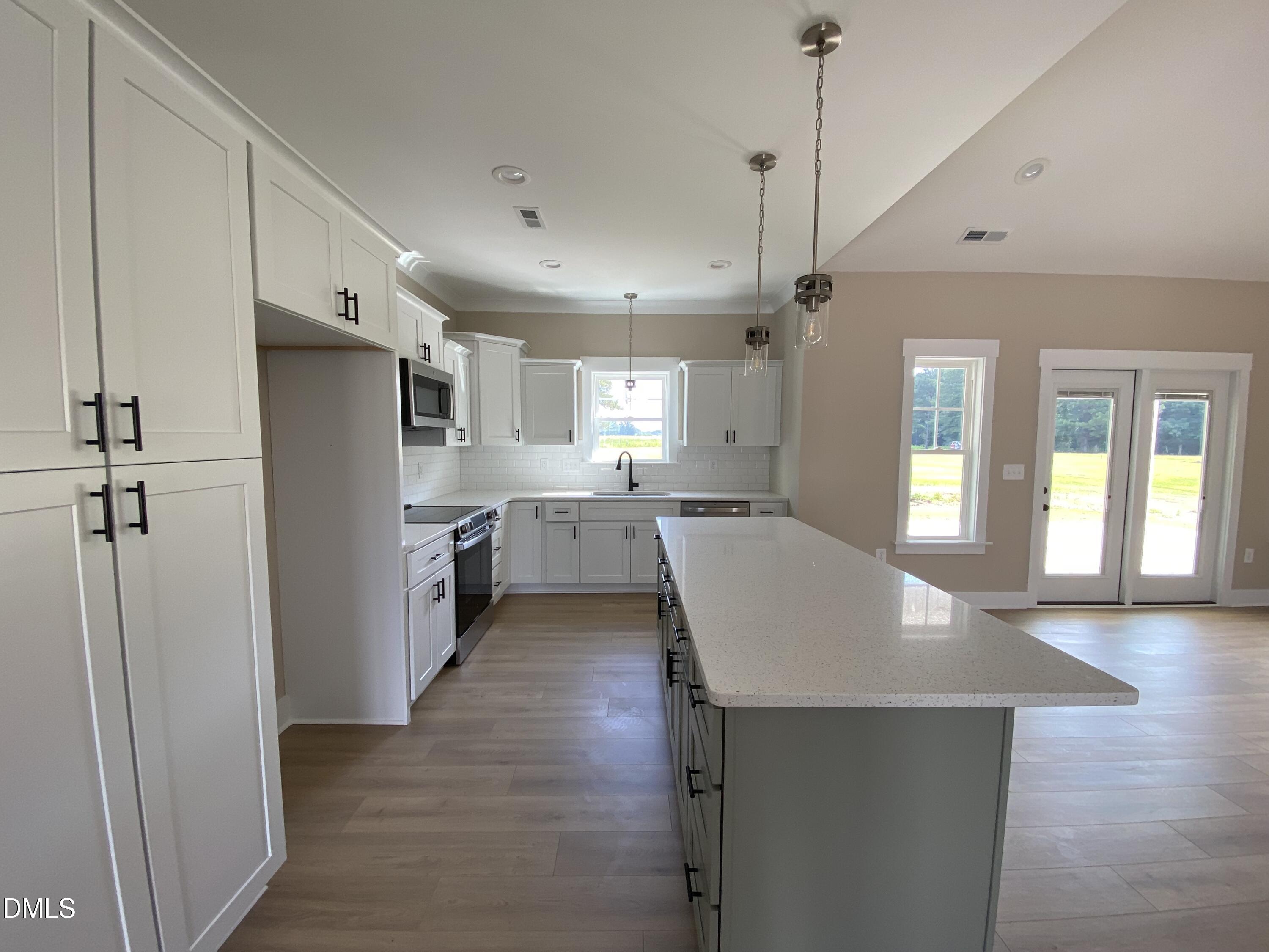 243 Herring Road Property Photo 8