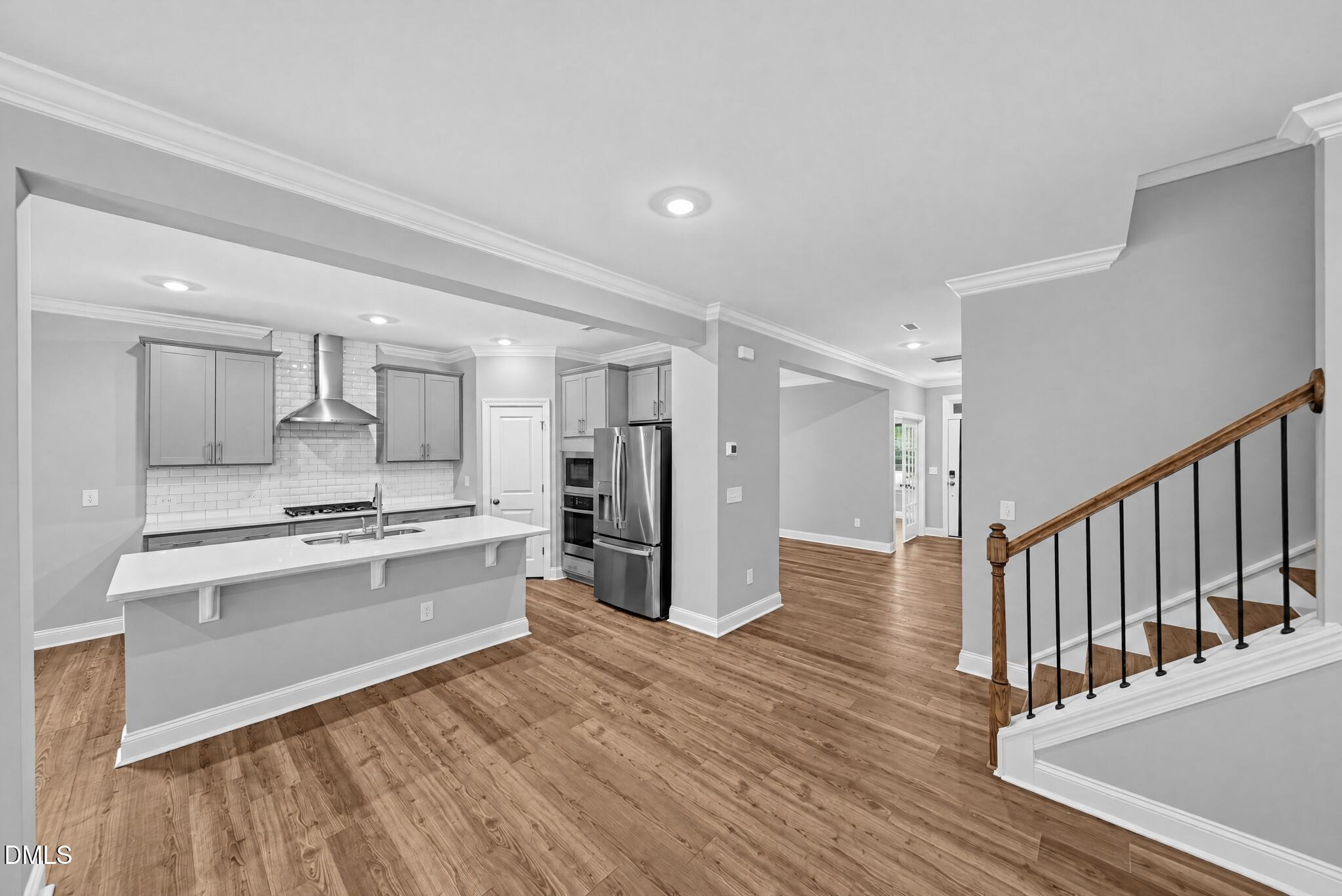 2808 Warm Breeze Way Property Photo 9