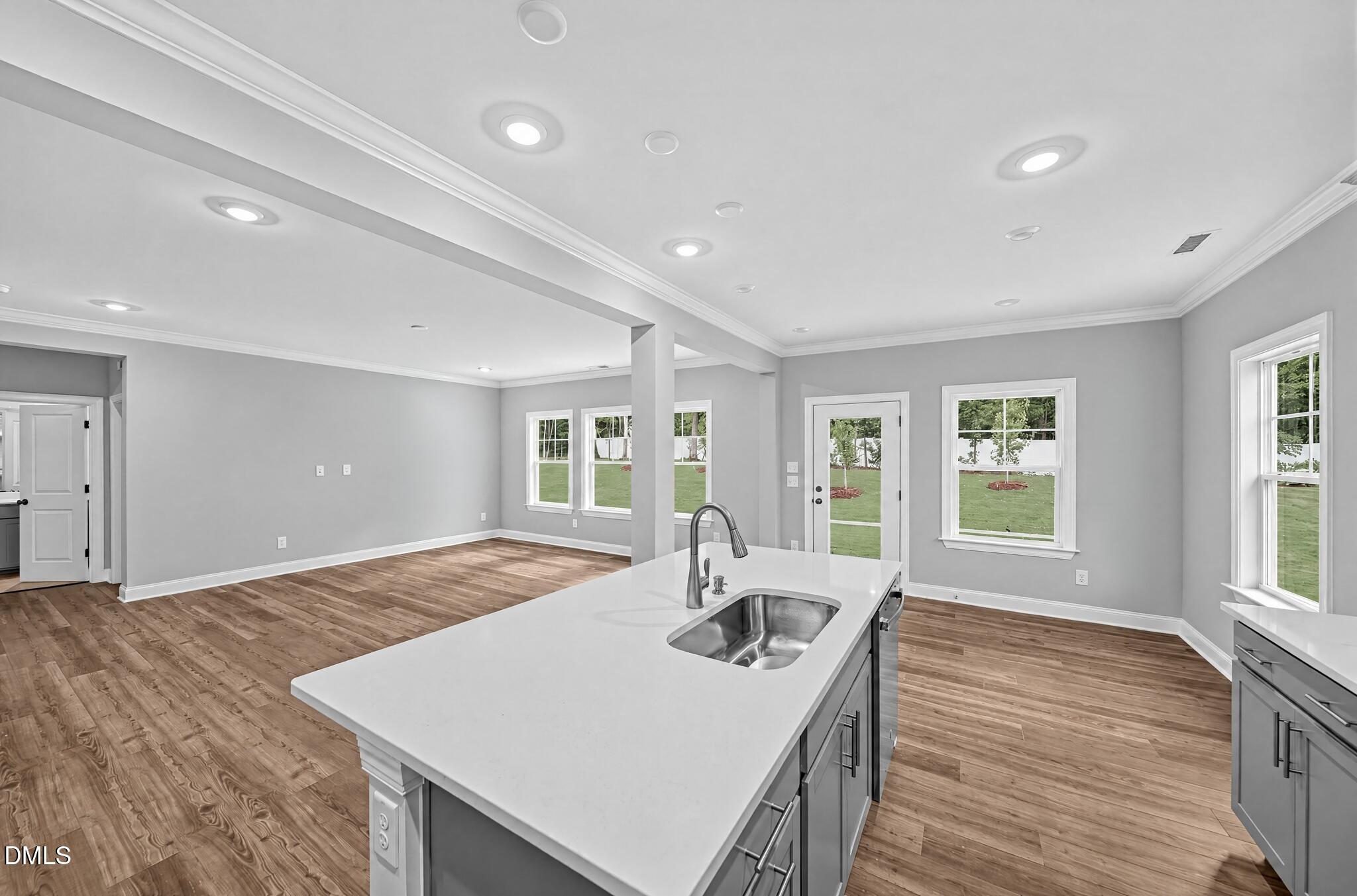 2808 Warm Breeze Way Property Photo 11