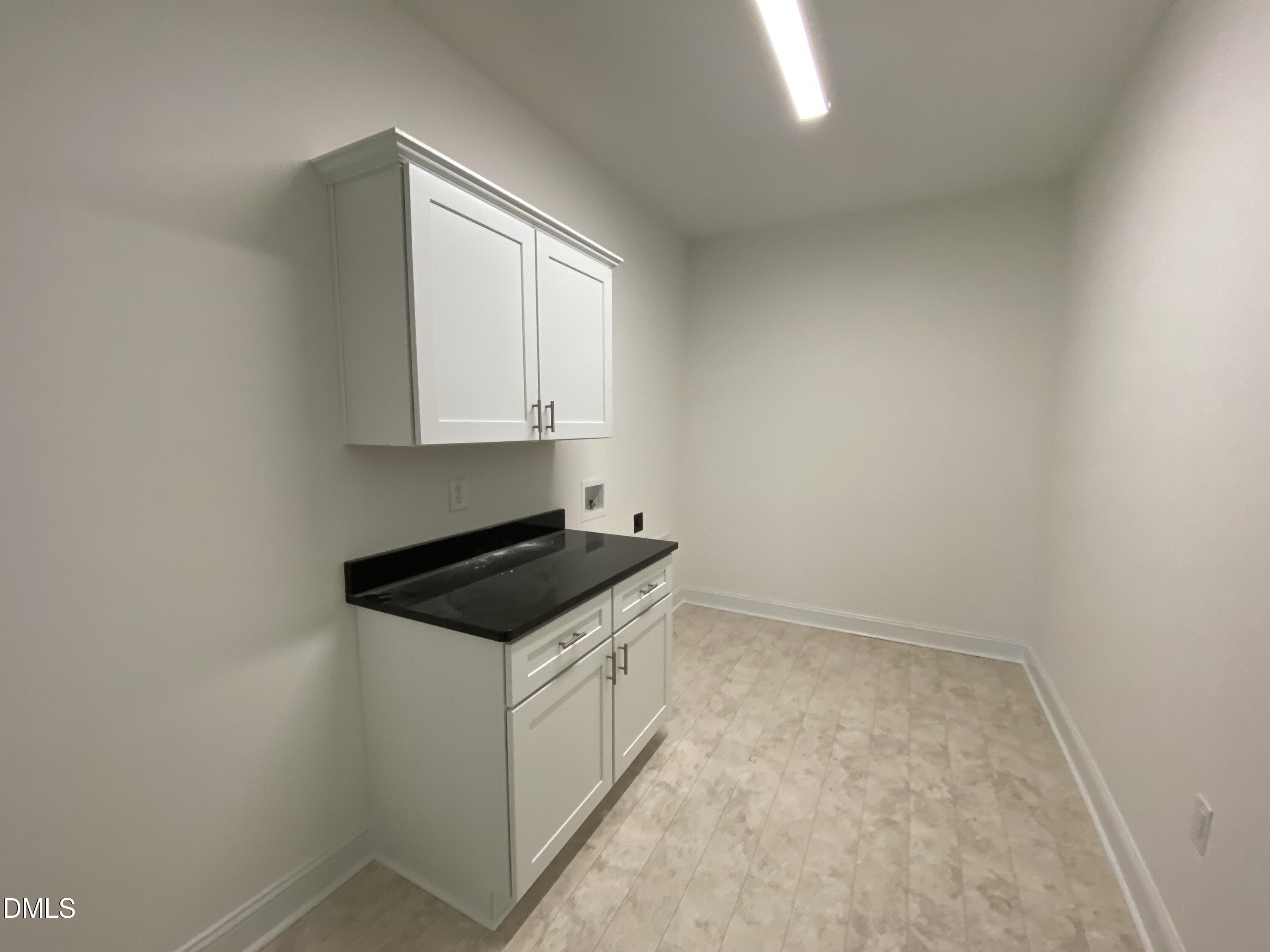 213 Herring Road Property Photo 10
