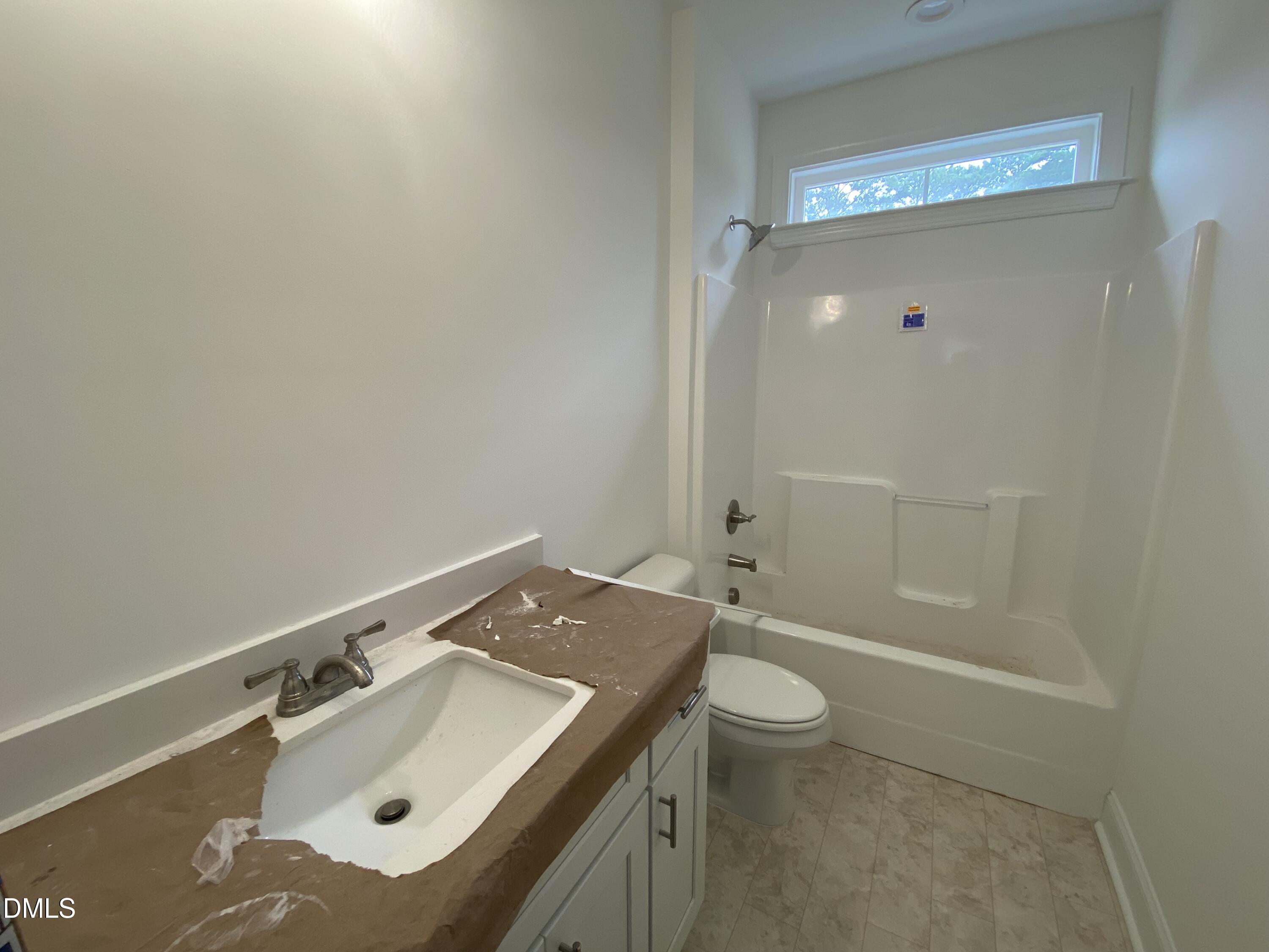 213 Herring Road Property Photo 13