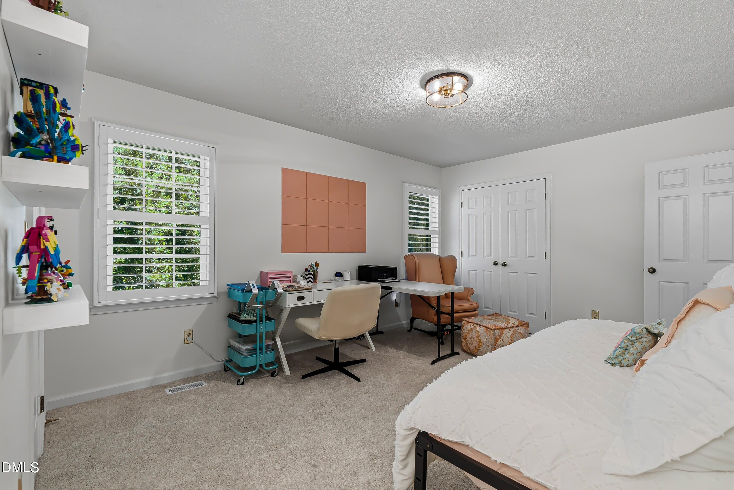 2424 Mapleton Lane Property Photo 27