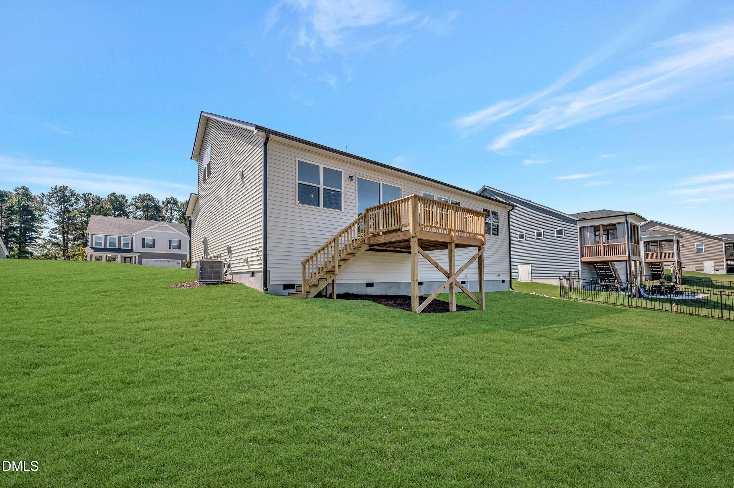 93 Tee Time Terrace Property Photo 5