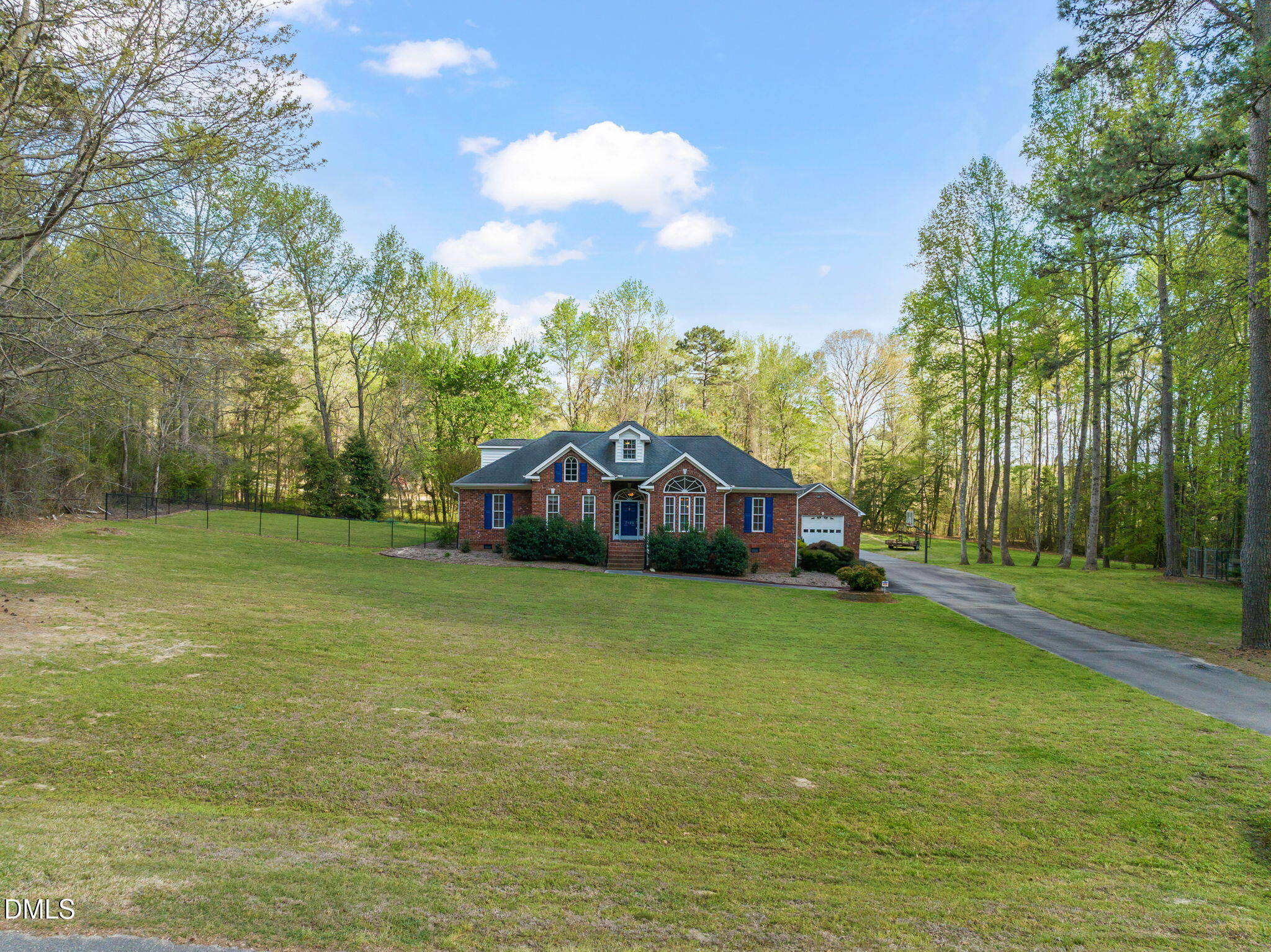 7132 Trappers Court Property Photo 6