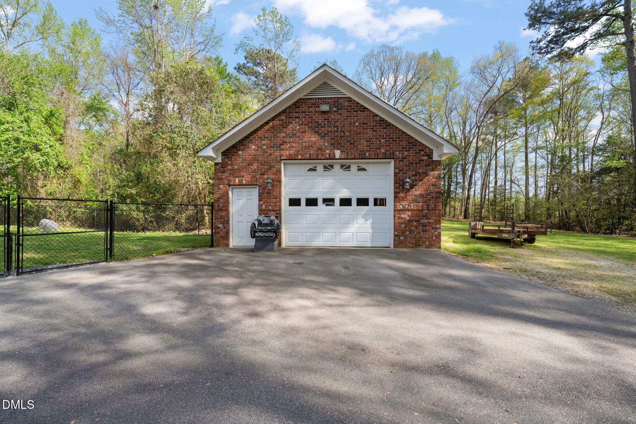 7132 Trappers Court Property Photo 9