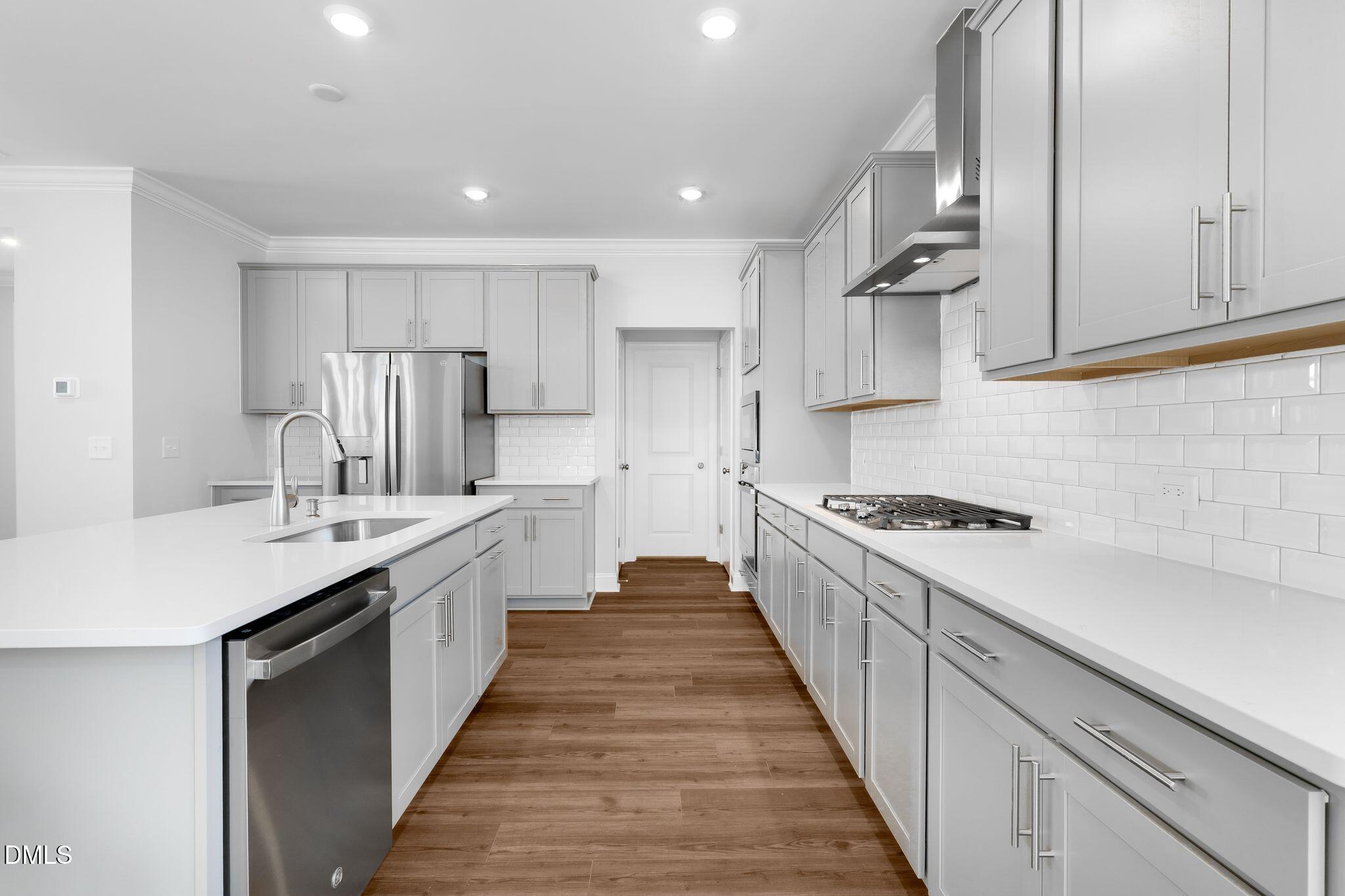 1729 Uplift Avenue Property Photo 10