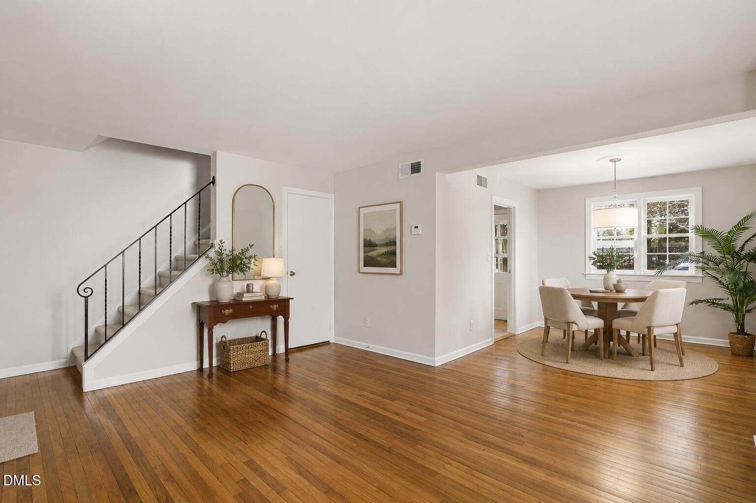933 St Marys Street Property Photo 13
