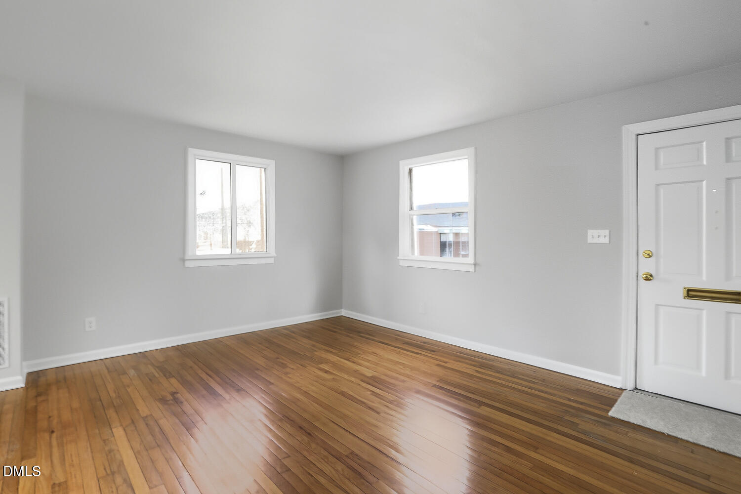 933 St Marys Street Property Photo 14