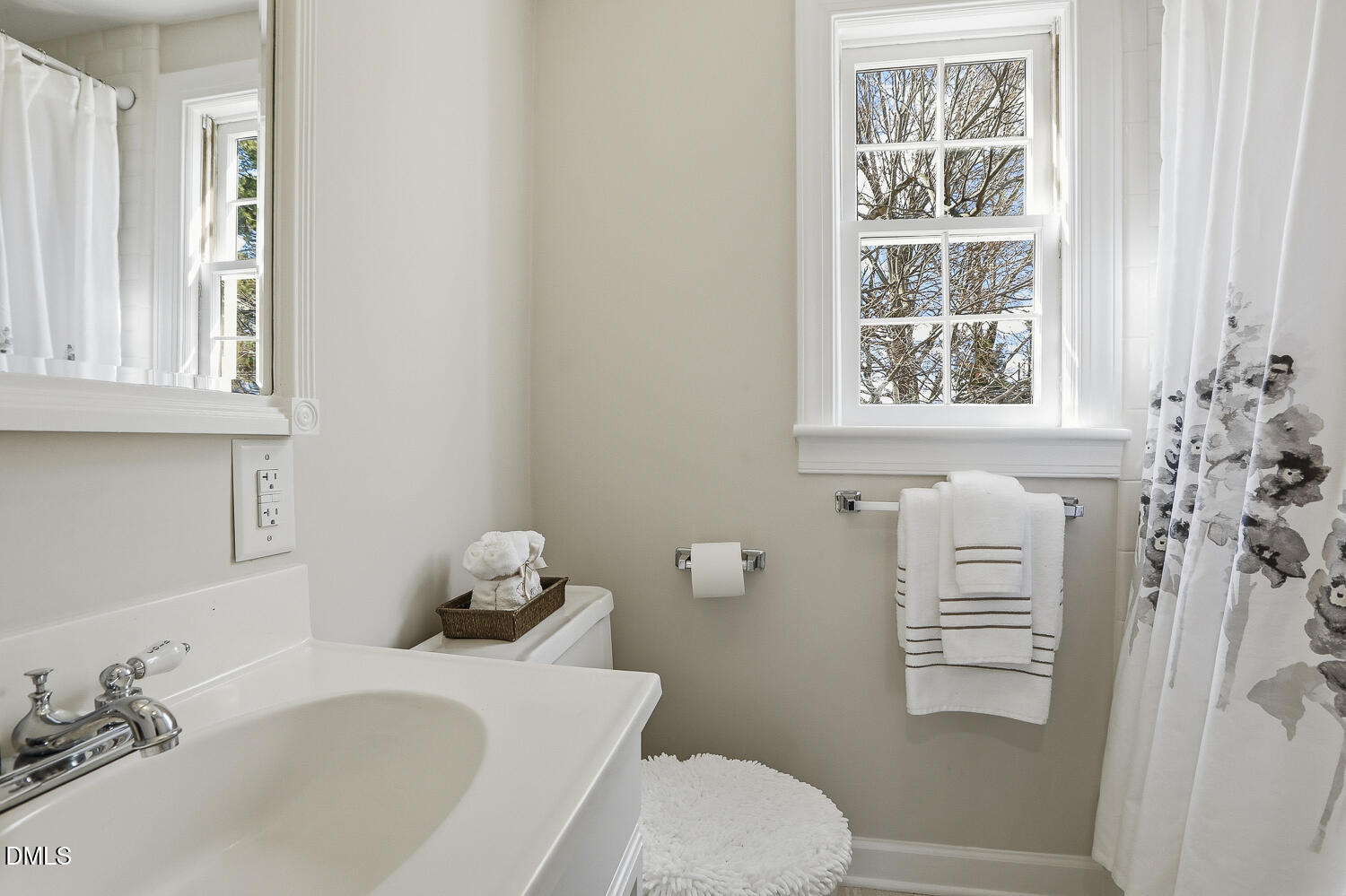 933 St Marys Street Property Photo 23