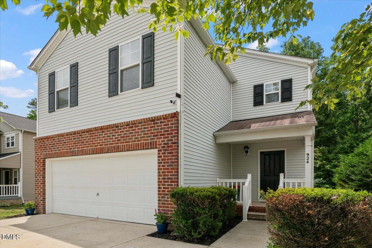 924 Mailwood Drive Property Photo 7
