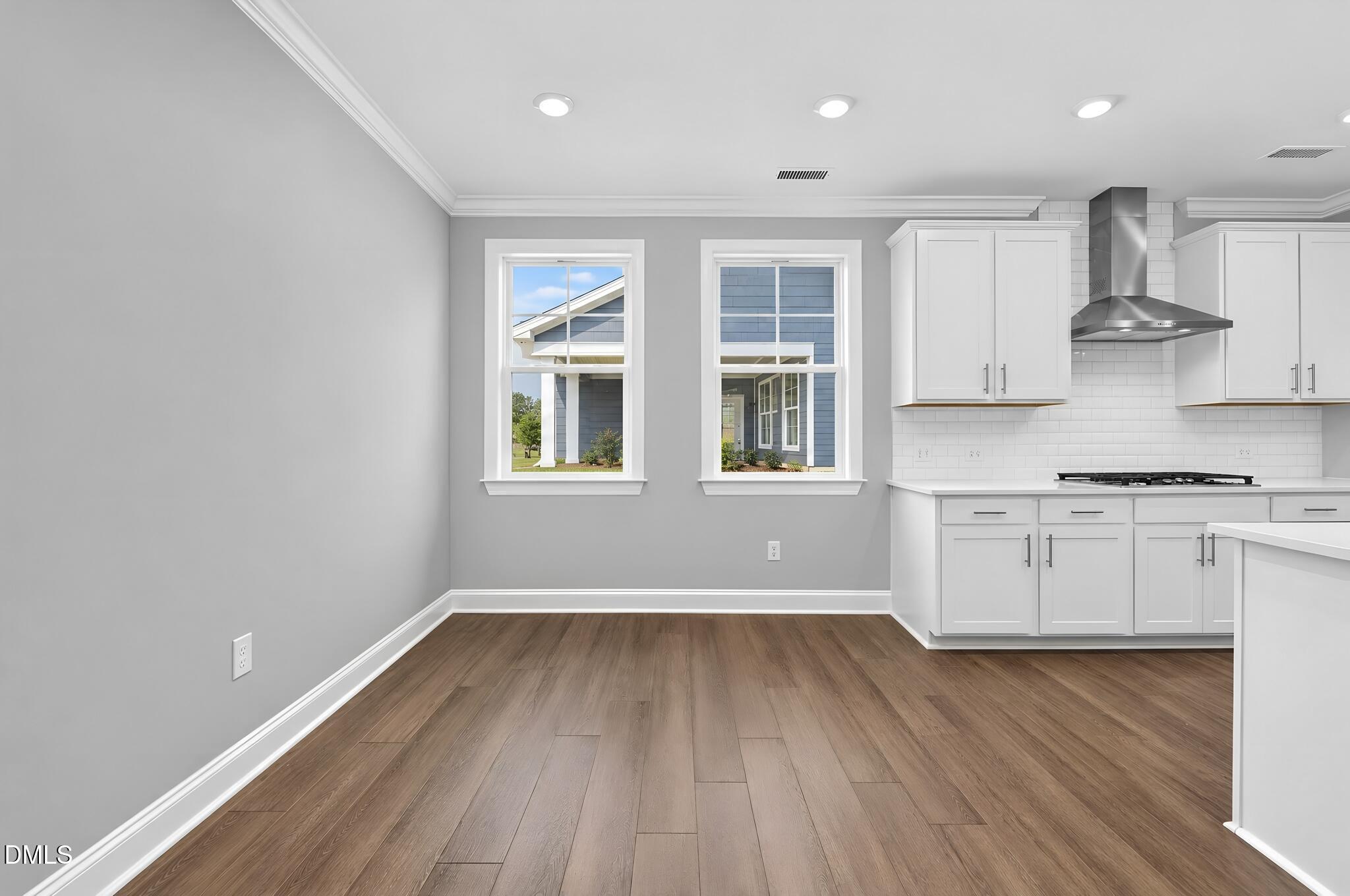 1737 Uplift Avenue Property Photo 6