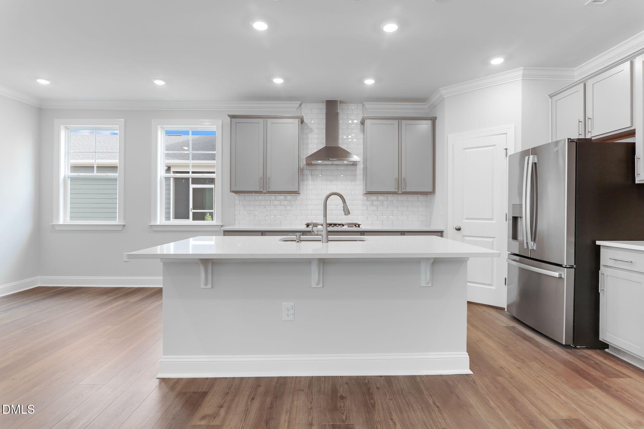 1737 Uplift Avenue Property Photo 8