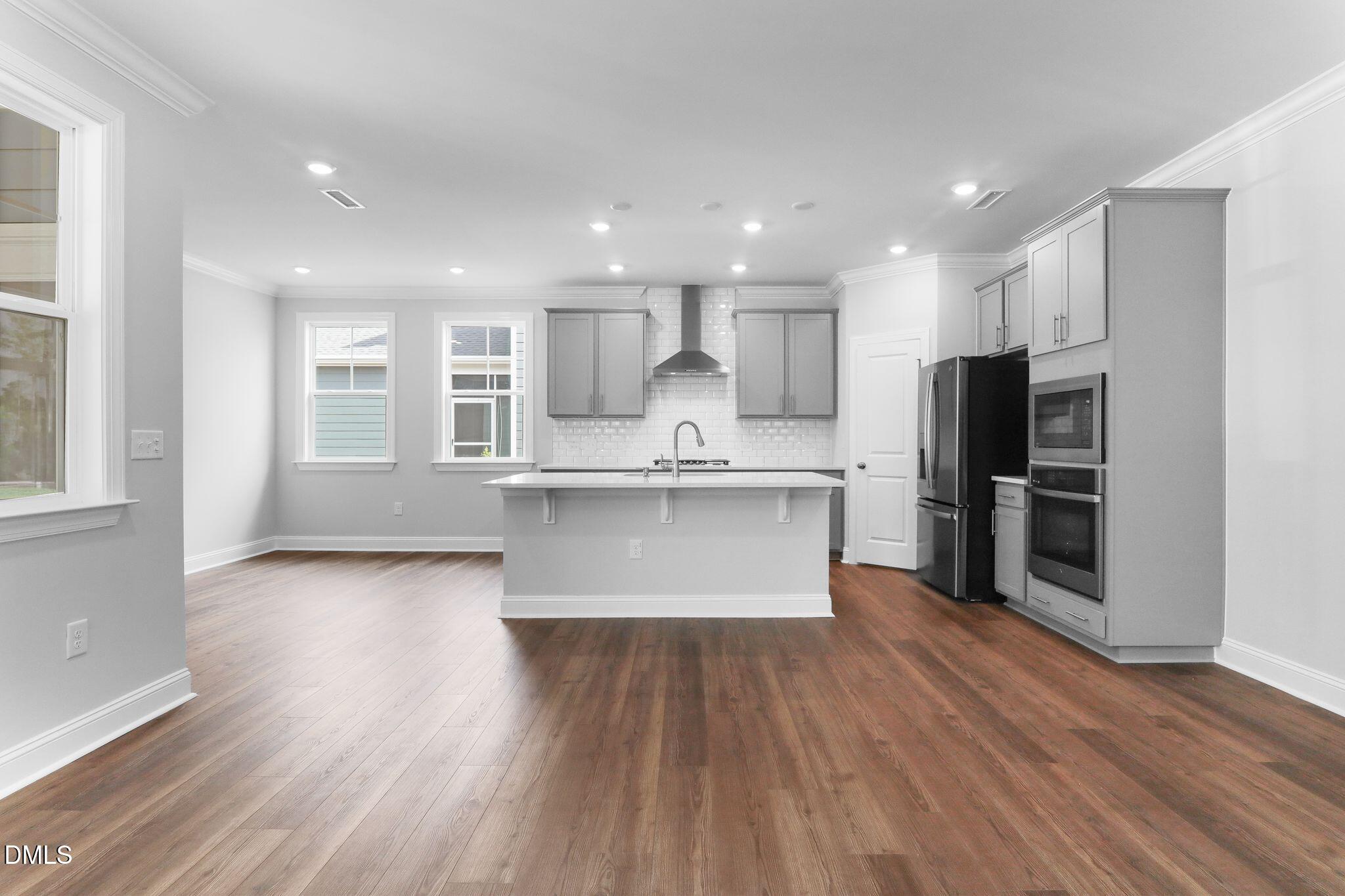 1737 Uplift Avenue Property Photo 10