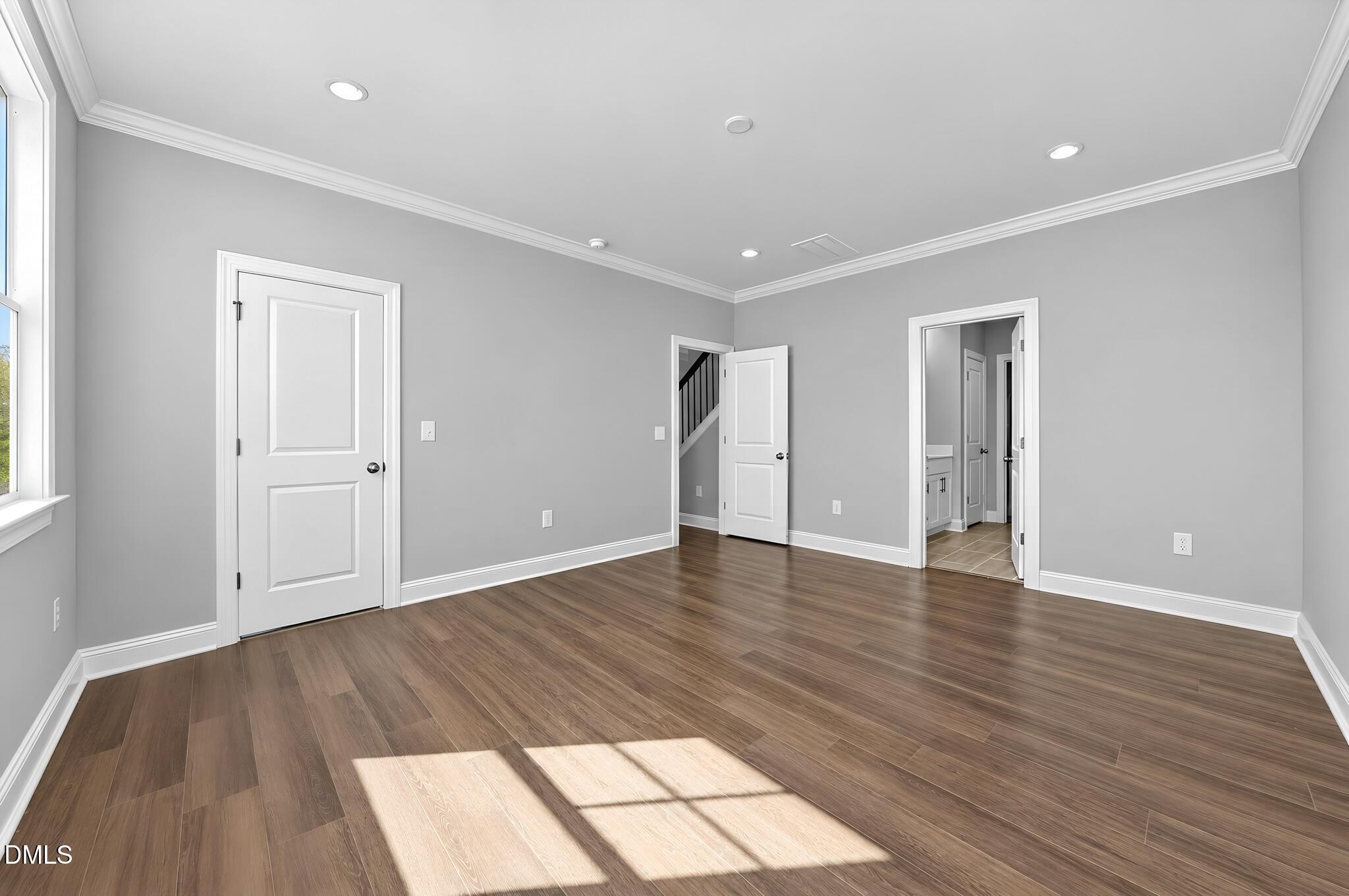 1737 Uplift Avenue Property Photo 18