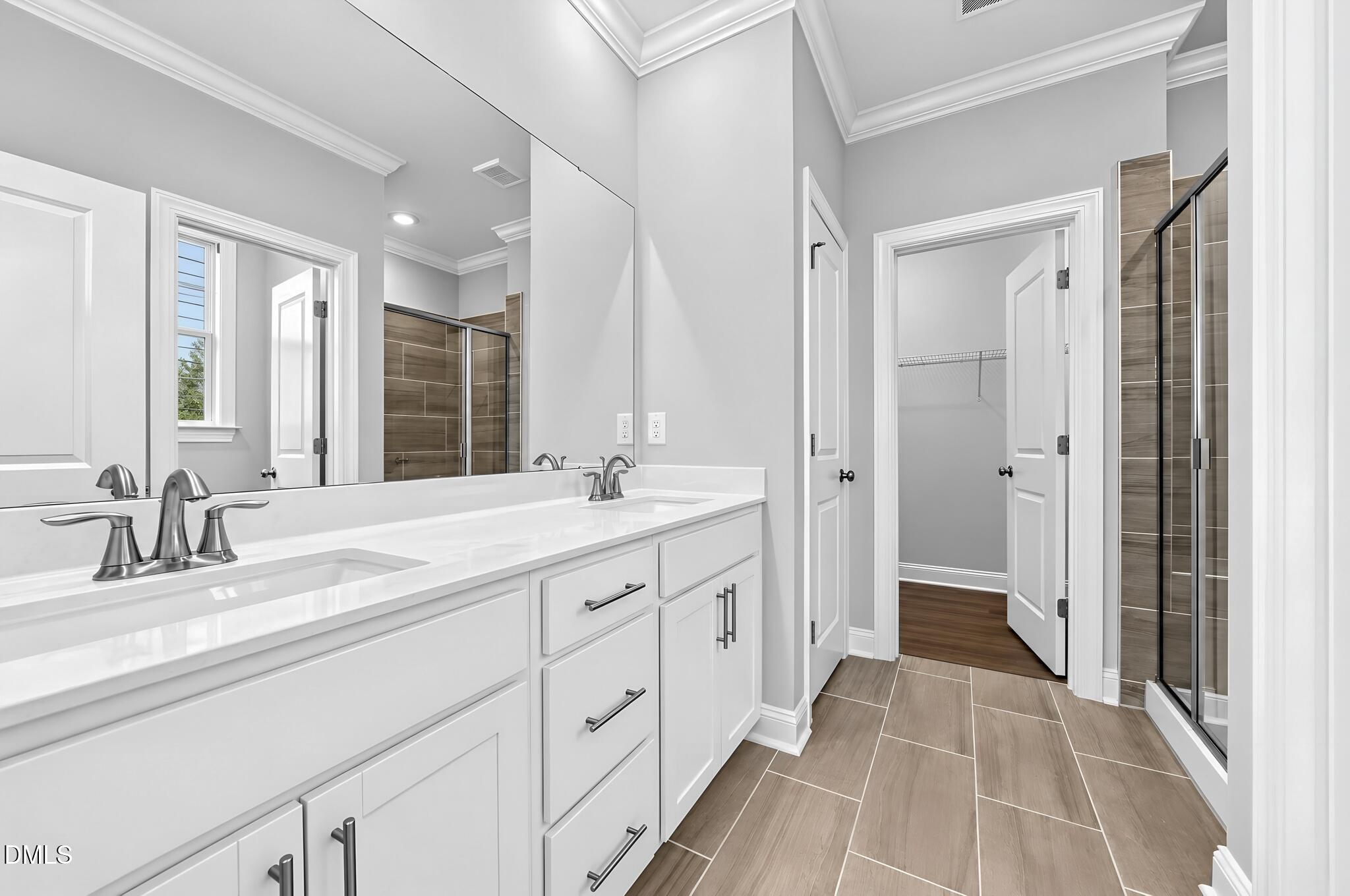 1737 Uplift Avenue Property Photo 22
