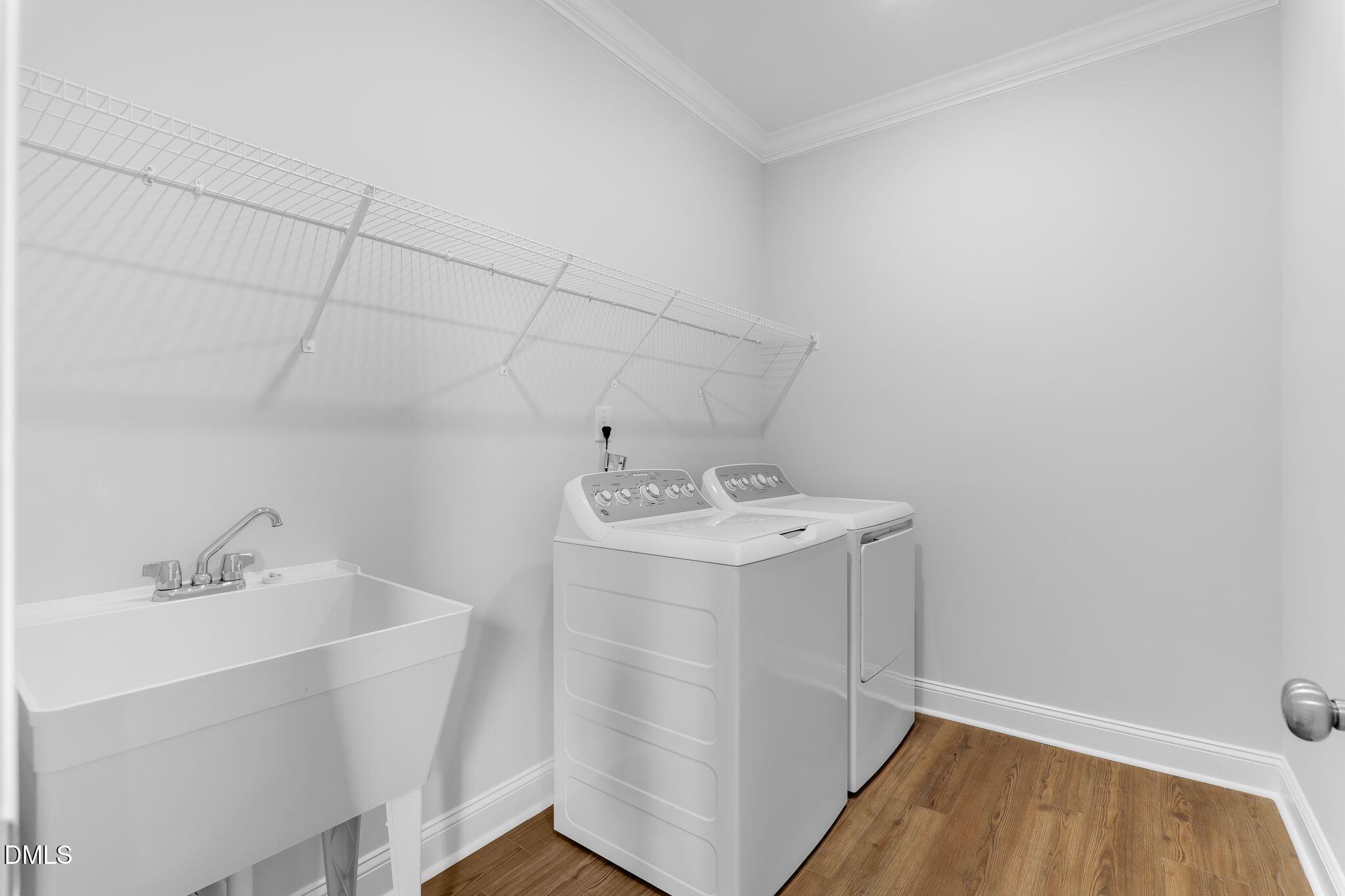 1737 Uplift Avenue Property Photo 27