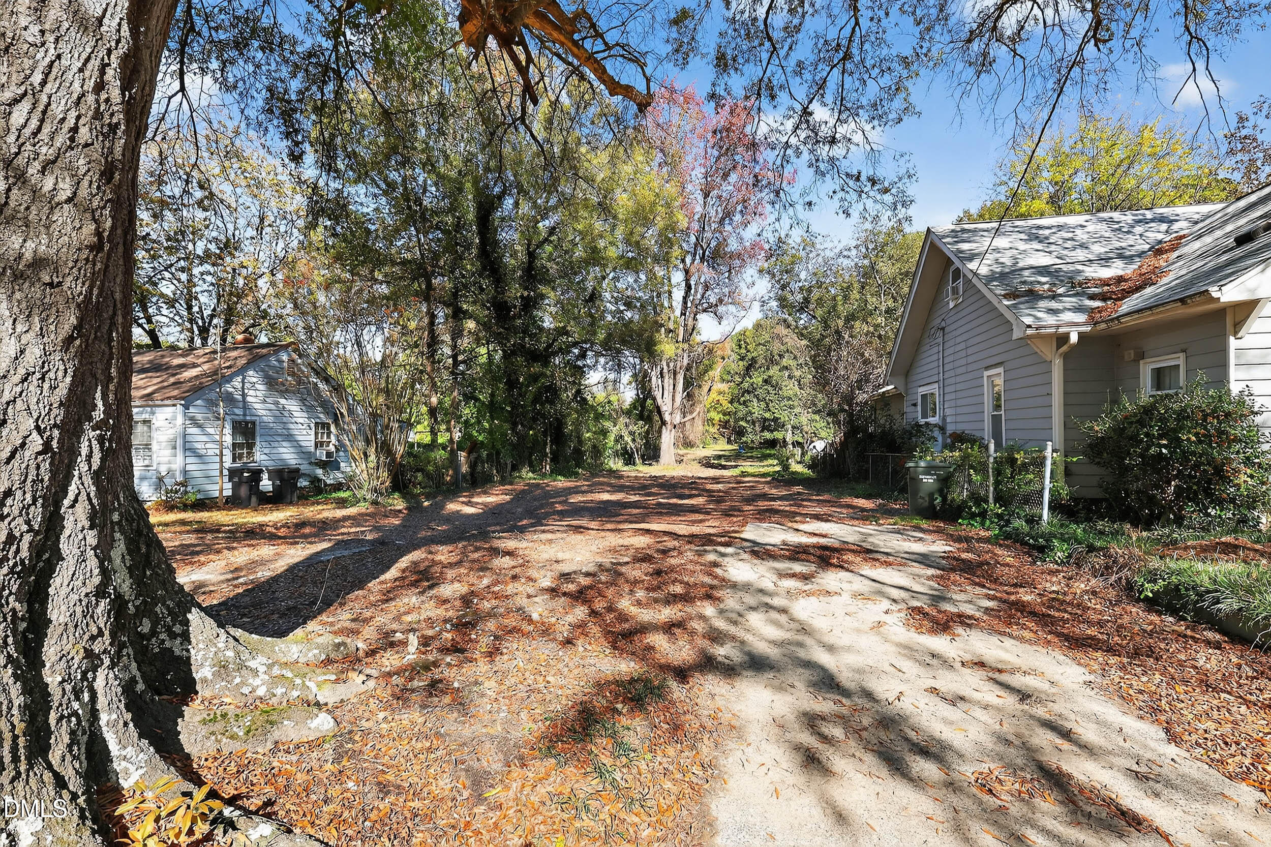 2711-a Ashe Street Property Photo 9
