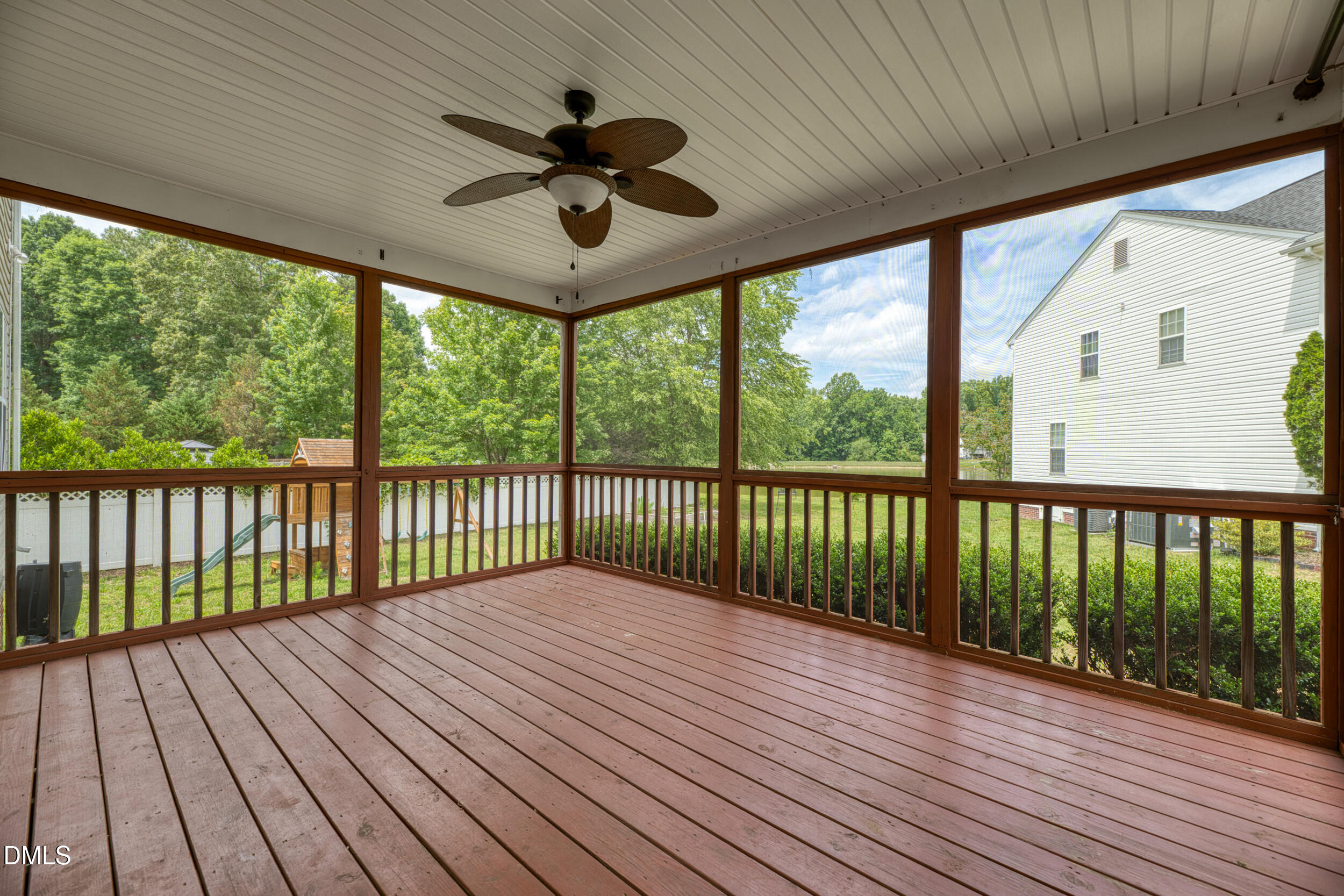 930 Pristine Lane Property Photo 31